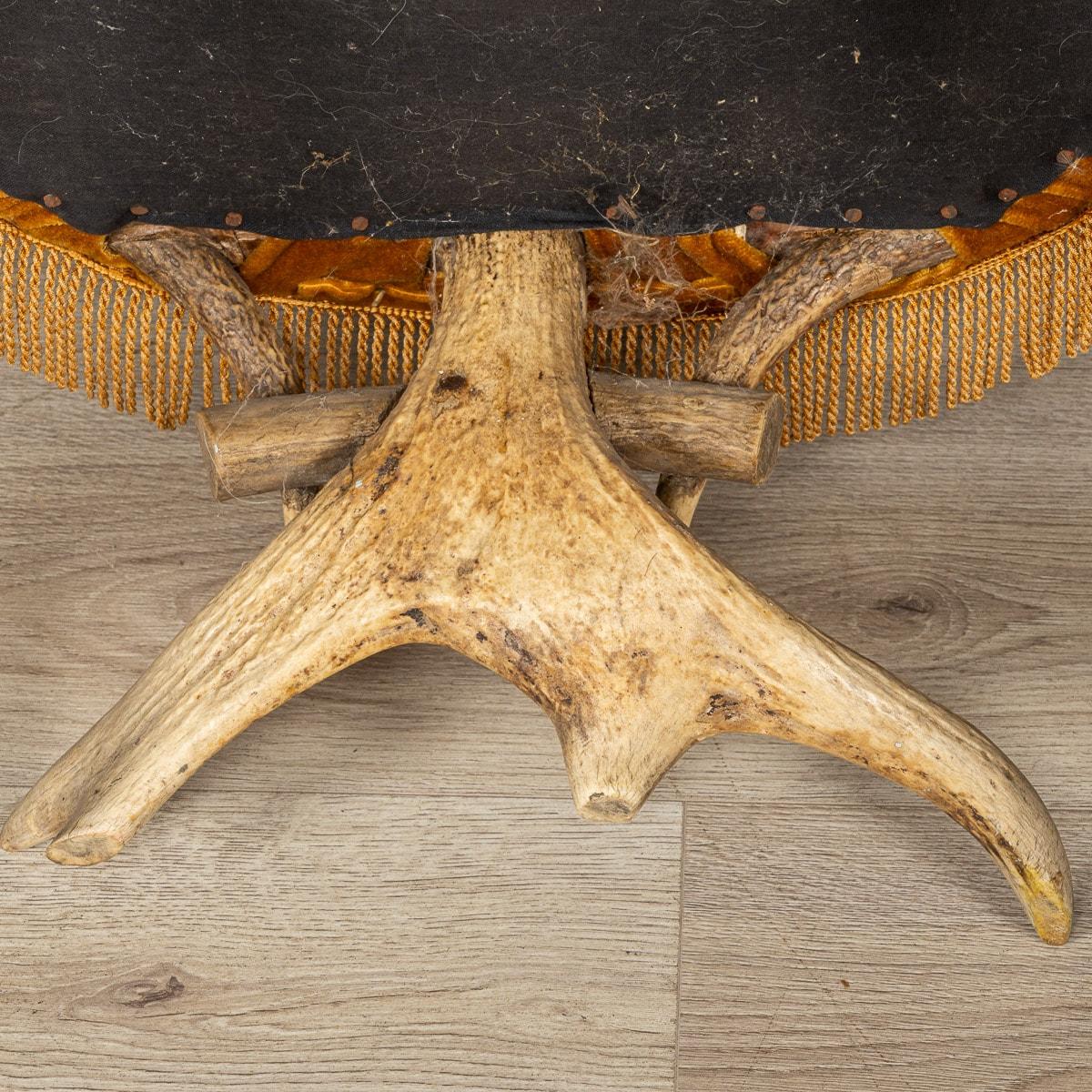 19th Century Swiss-German Black Forest Antler Horn Throne Chair For Sale 15