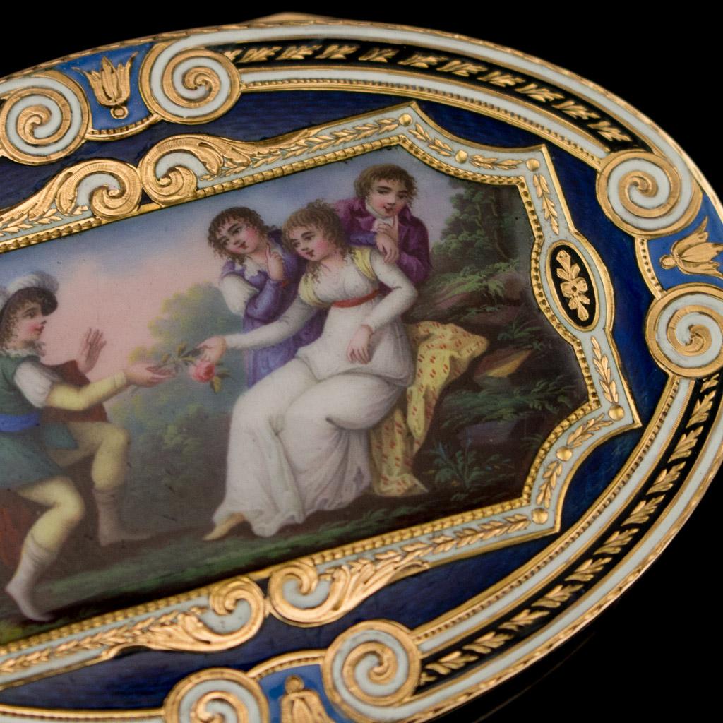 19th Century Swiss Gold and Hand Painted Enamel Snuff Box, circa 1800 3