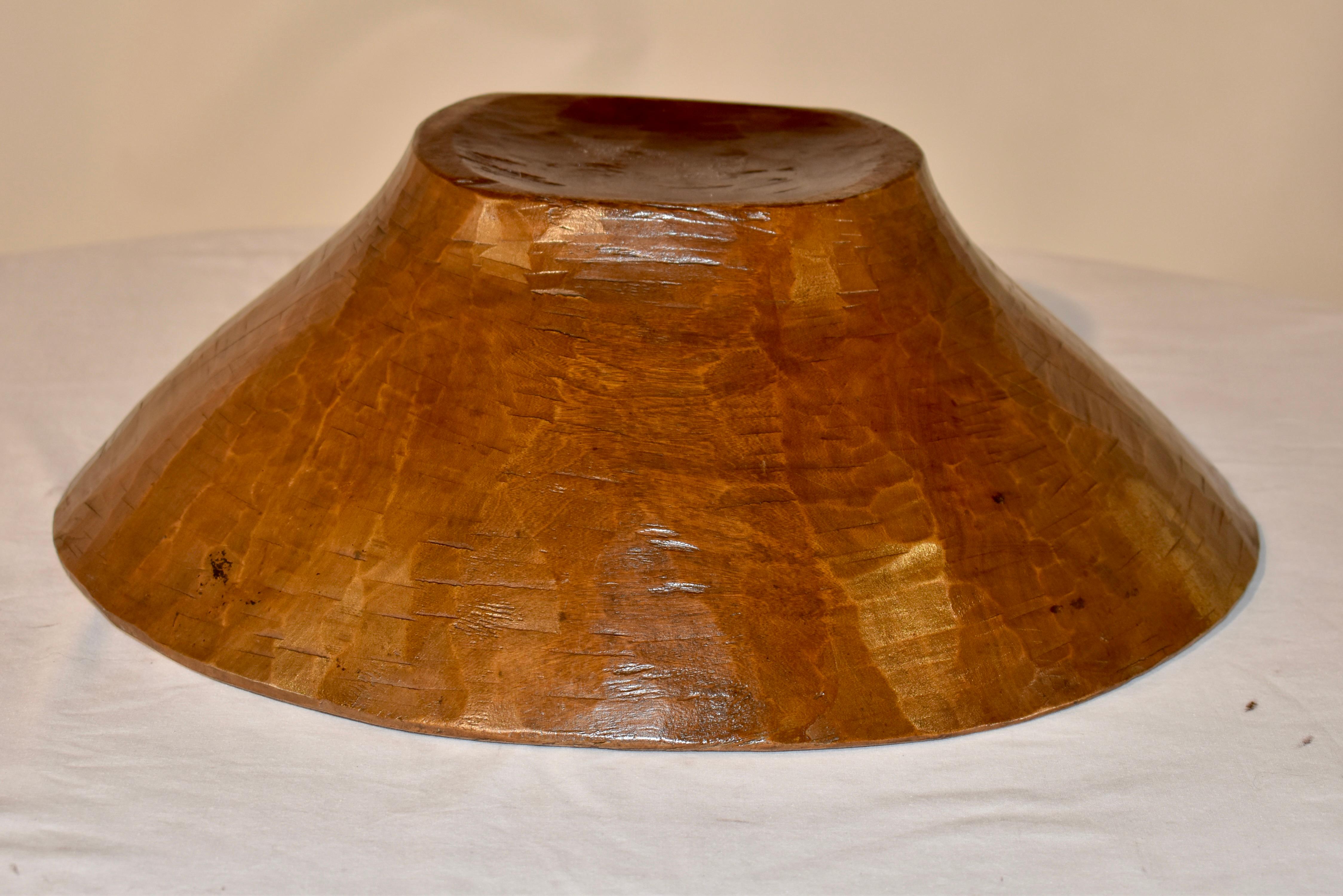 19th Century Sycamore Bowl For Sale 4