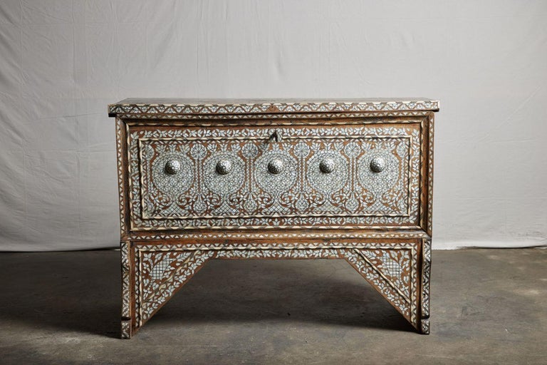 19th Century Syrian Inlaid Wedding Chest For Sale at 1stDibs