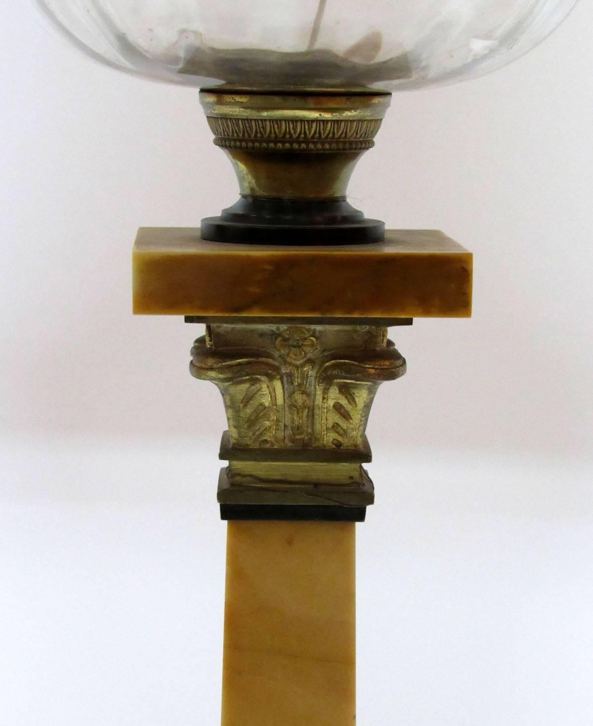 19th Century Table Lamp of Marble and Brass For Sale 2