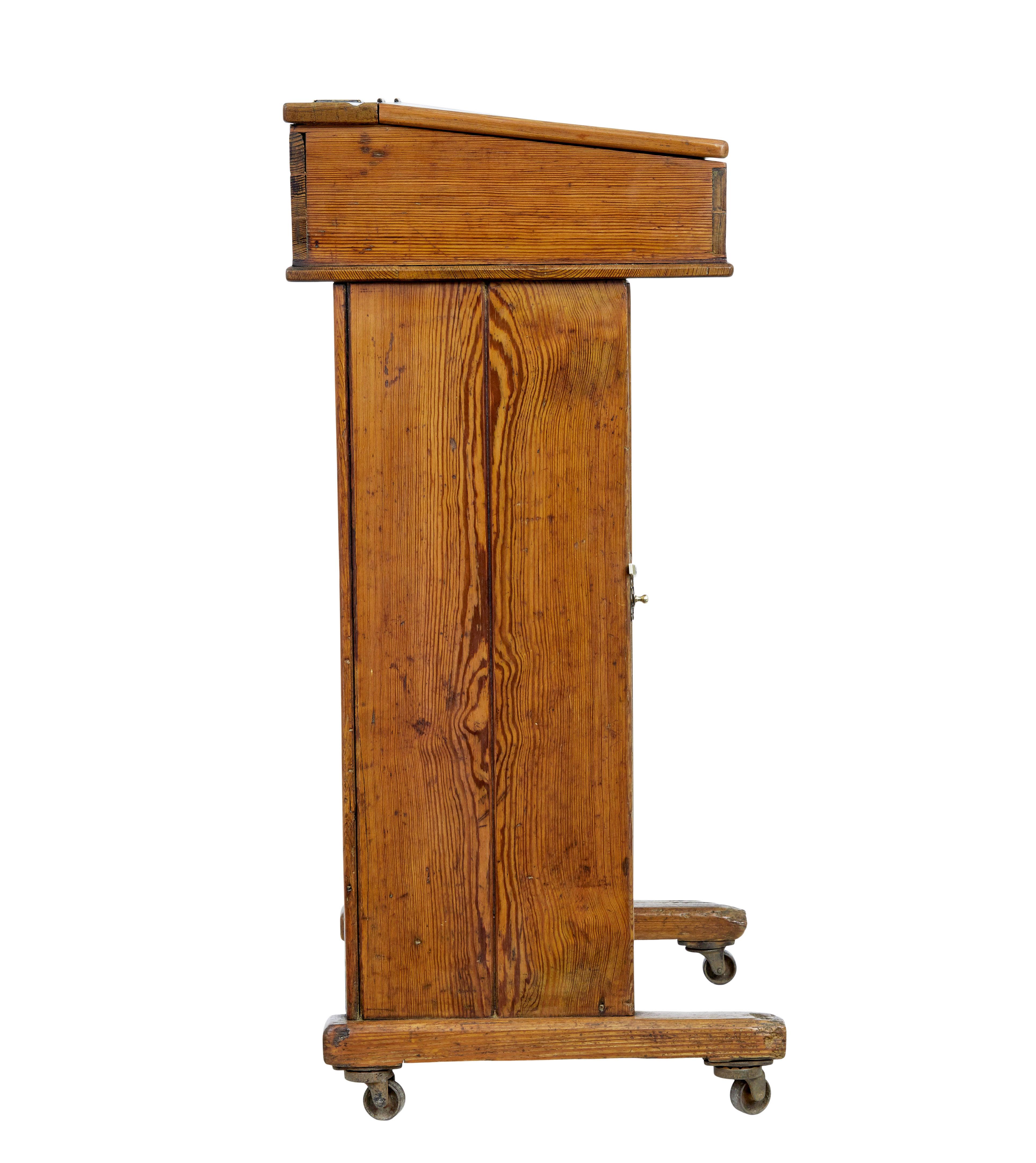 19th Century tall pine lecture writing desk In Good Condition For Sale In Debenham, Suffolk