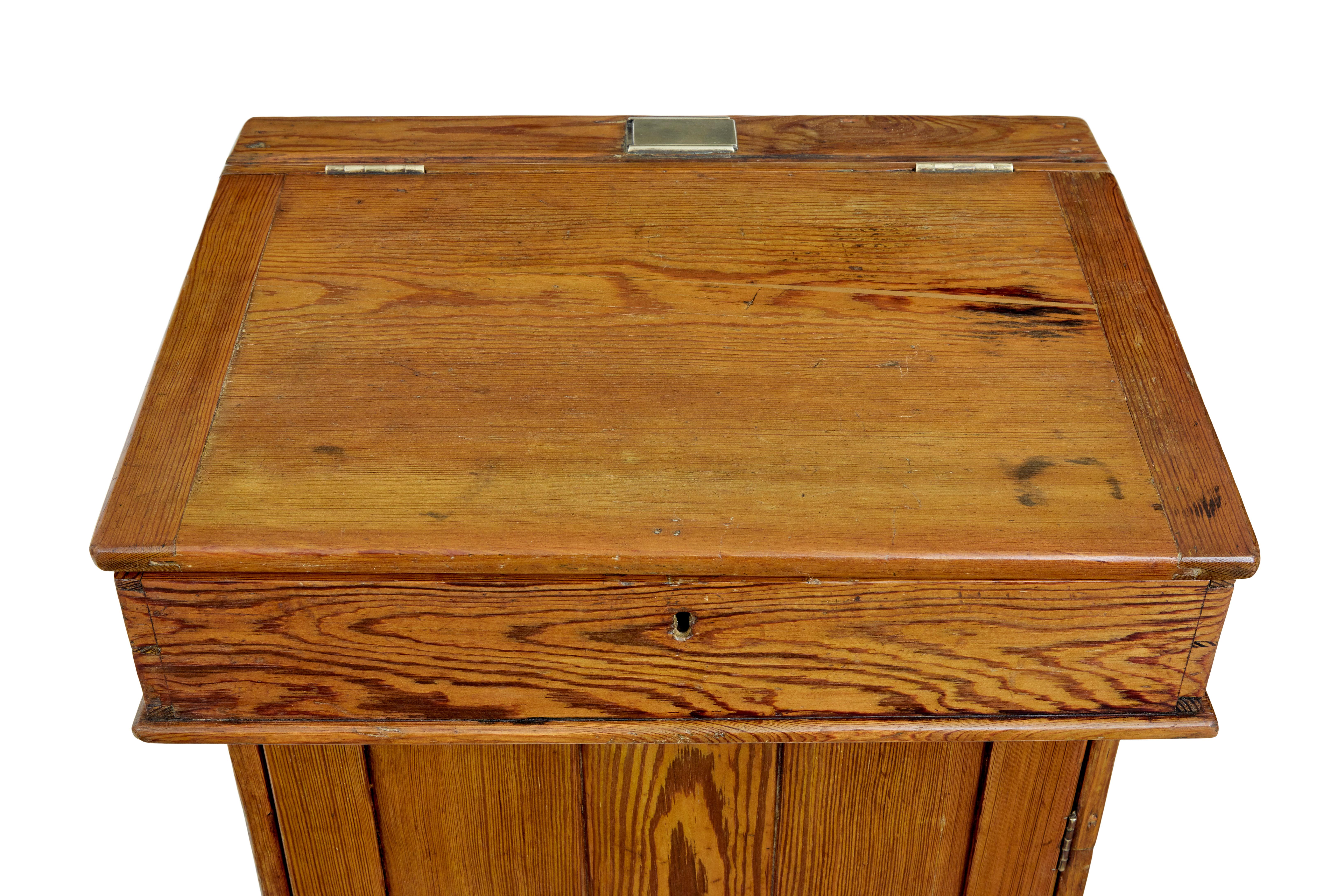Pine 19th Century tall pine lecture writing desk For Sale