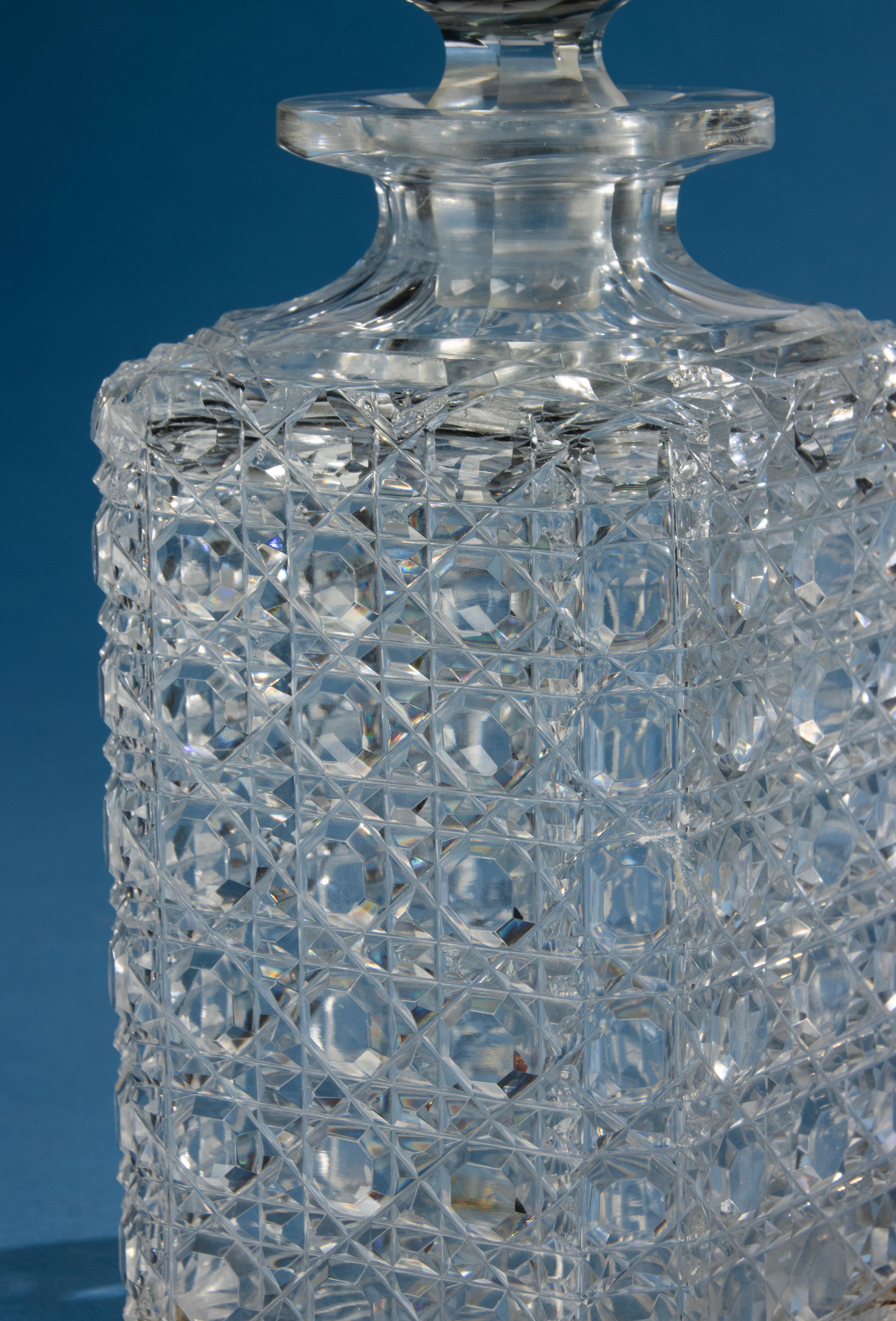 19th Century Tantalus - Victorian - Silver Plate and Carved Crystal im Angebot 7