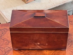 Porta tè del XIX secolo