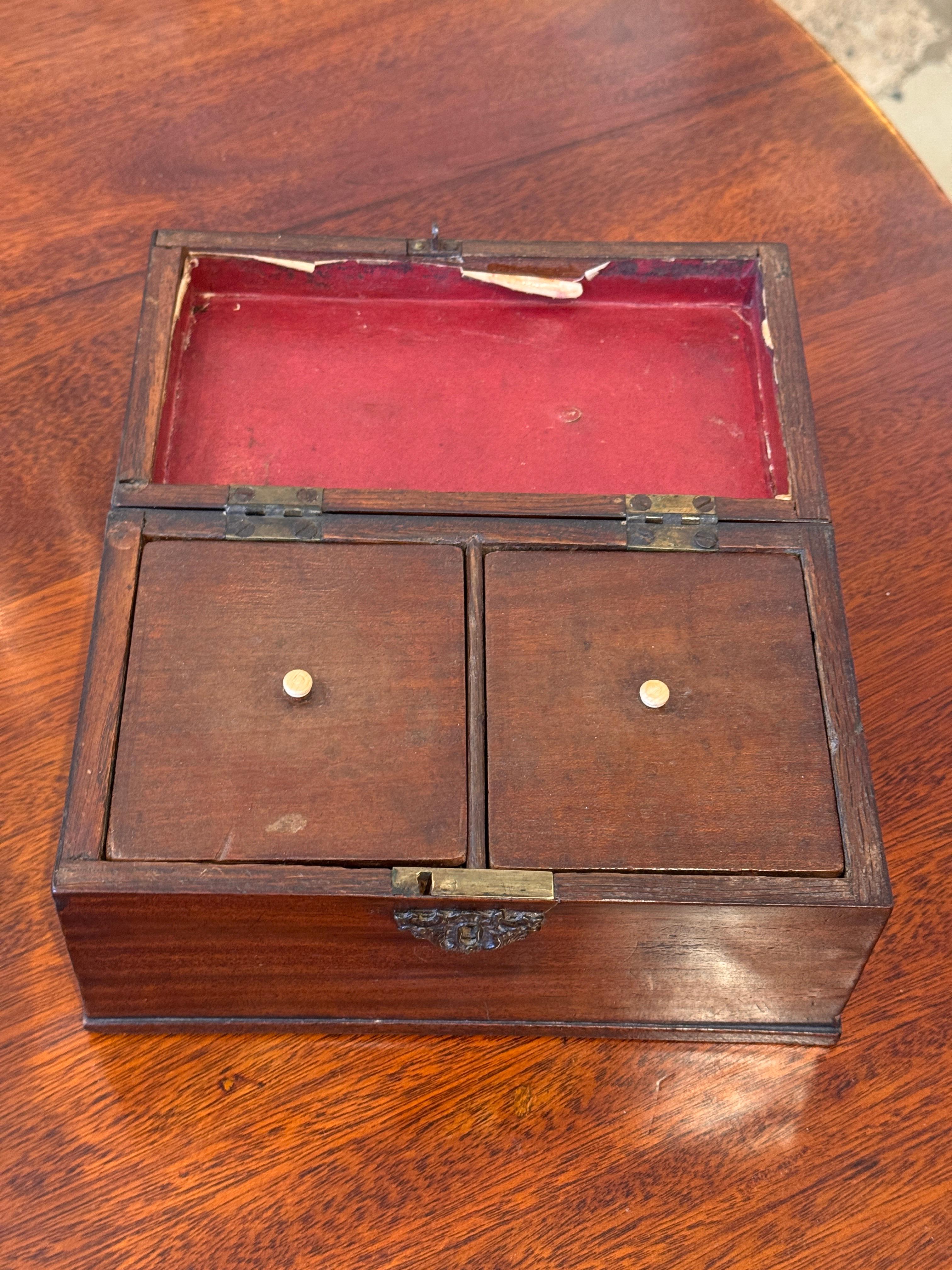 Legno Porta tè del XIX secolo in vendita