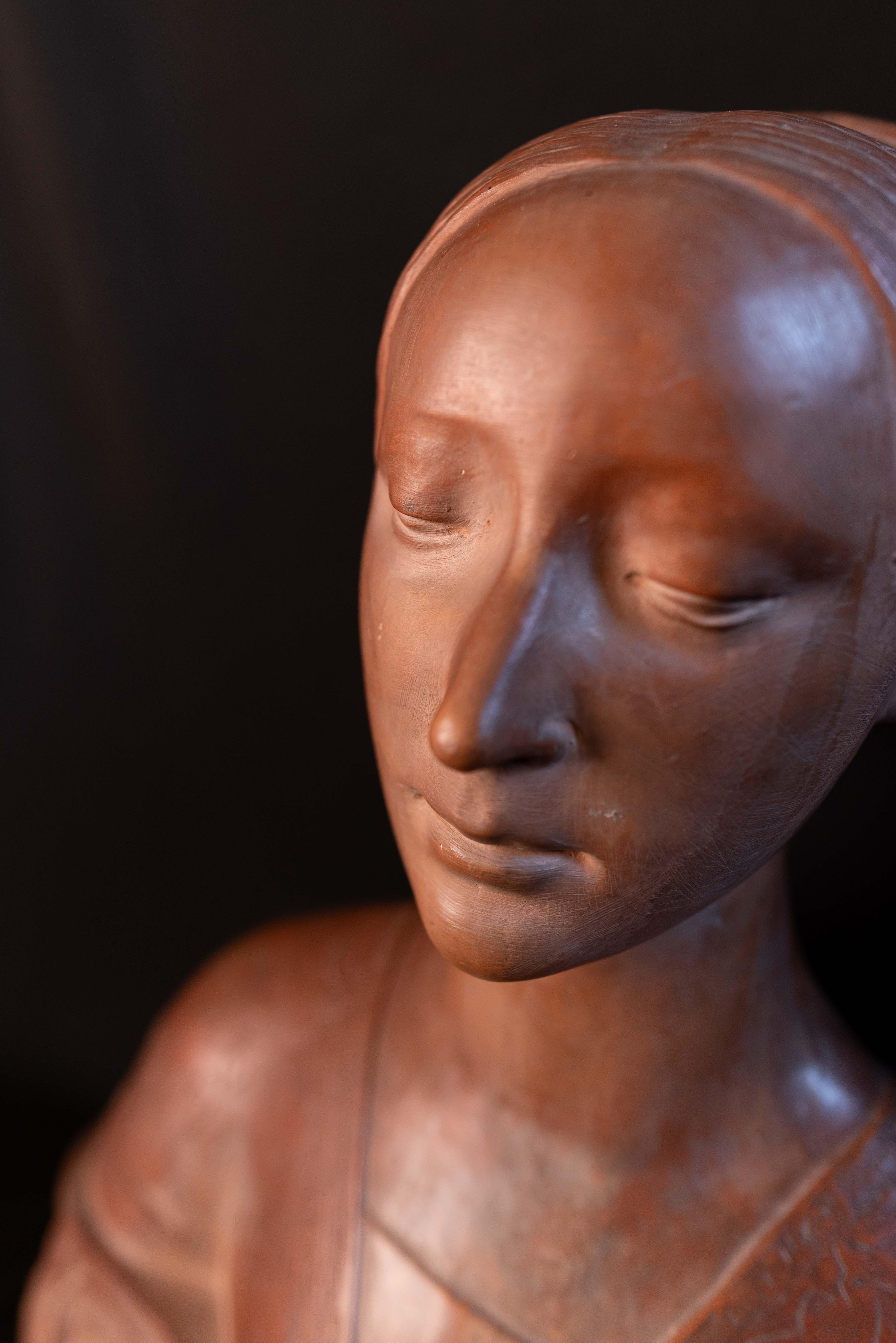 19th century terra cotta buste of Princess Ippolita Maria Sforza (Italy) In Good Condition In Oostende, BE