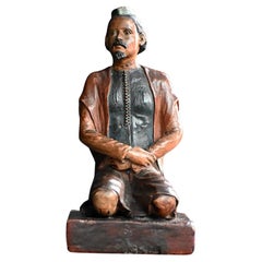 Indische sitzende Terrakotta-Figur, handbemalte Terrakotta-Figur, 19. Jahrhundert 