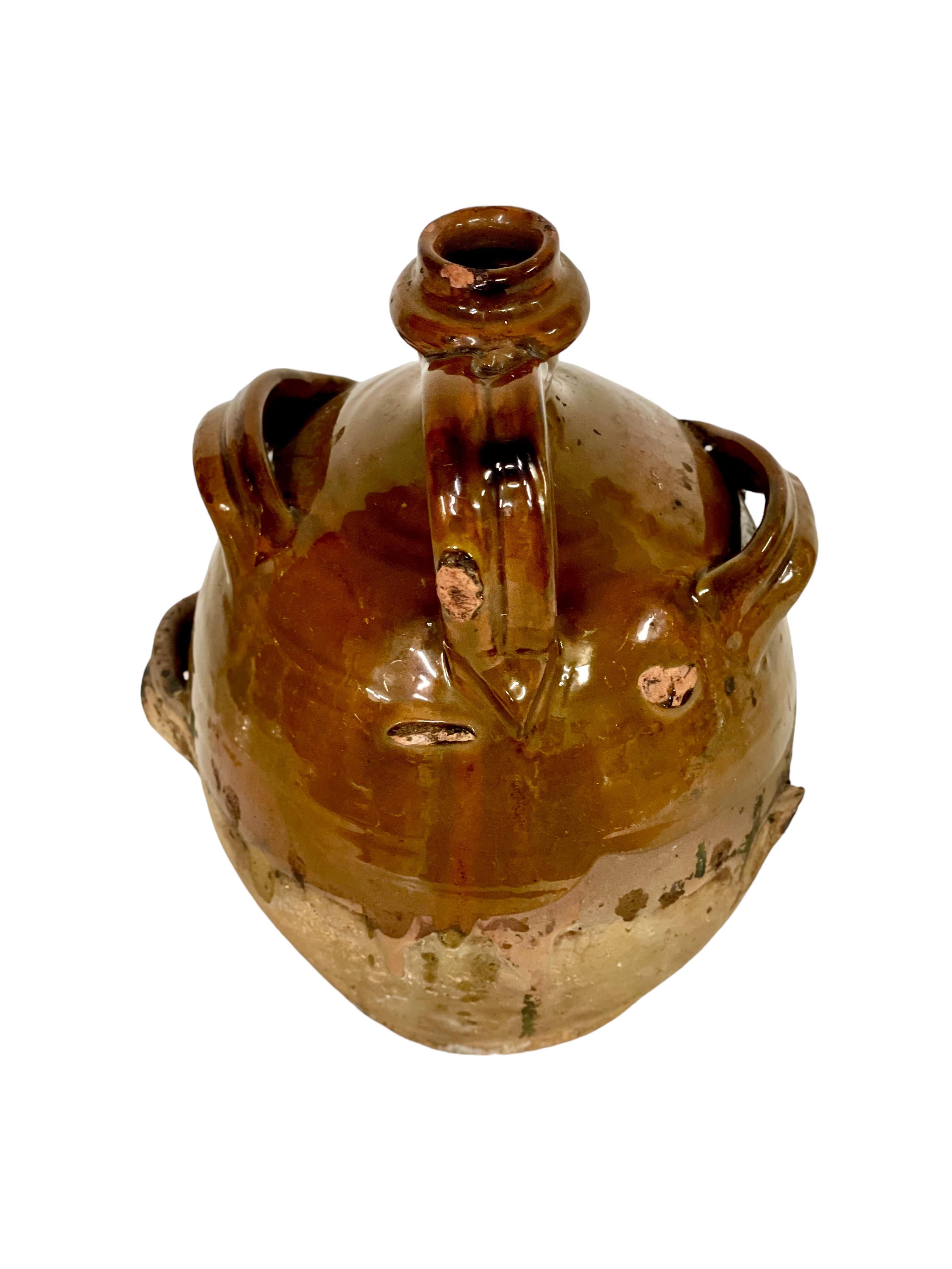19th Century Terracotta Olive Oil Jar with Four Handles In Good Condition In LA CIOTAT, FR