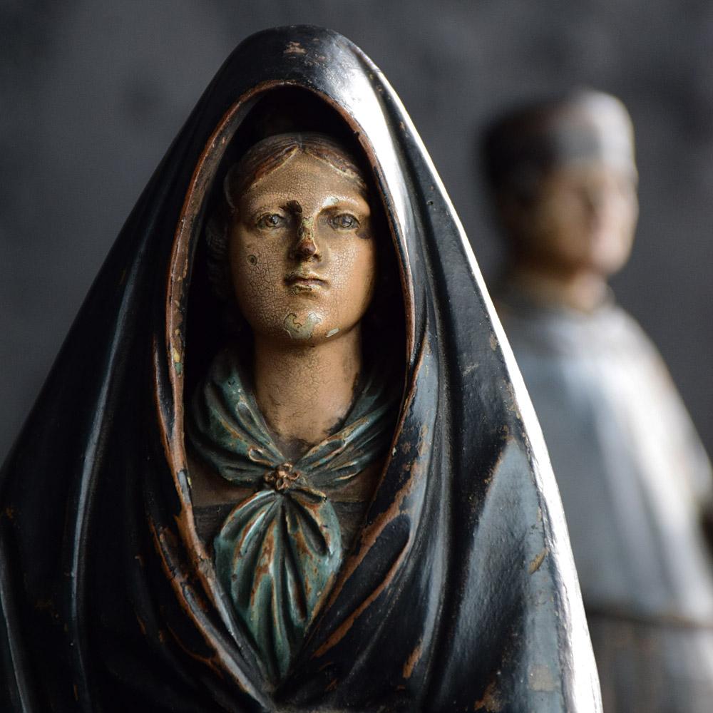 Début de l'époque victorienne Figurines portugaises en terre cuite du 19e siècle en vente