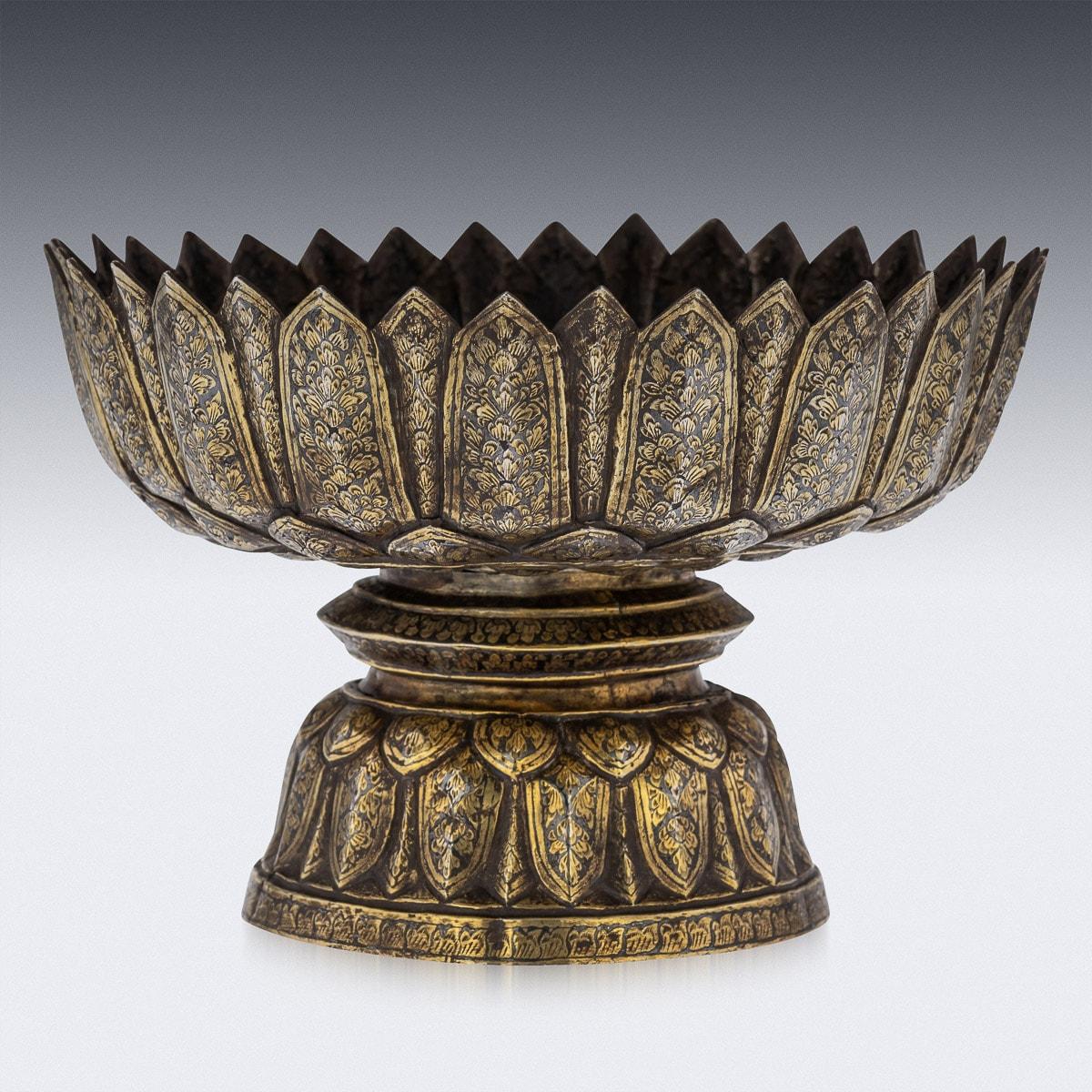19th Century Thai Solid Silver-Gilt Niello Enamel Large Bowl, Siam, circa 1800 For Sale 3