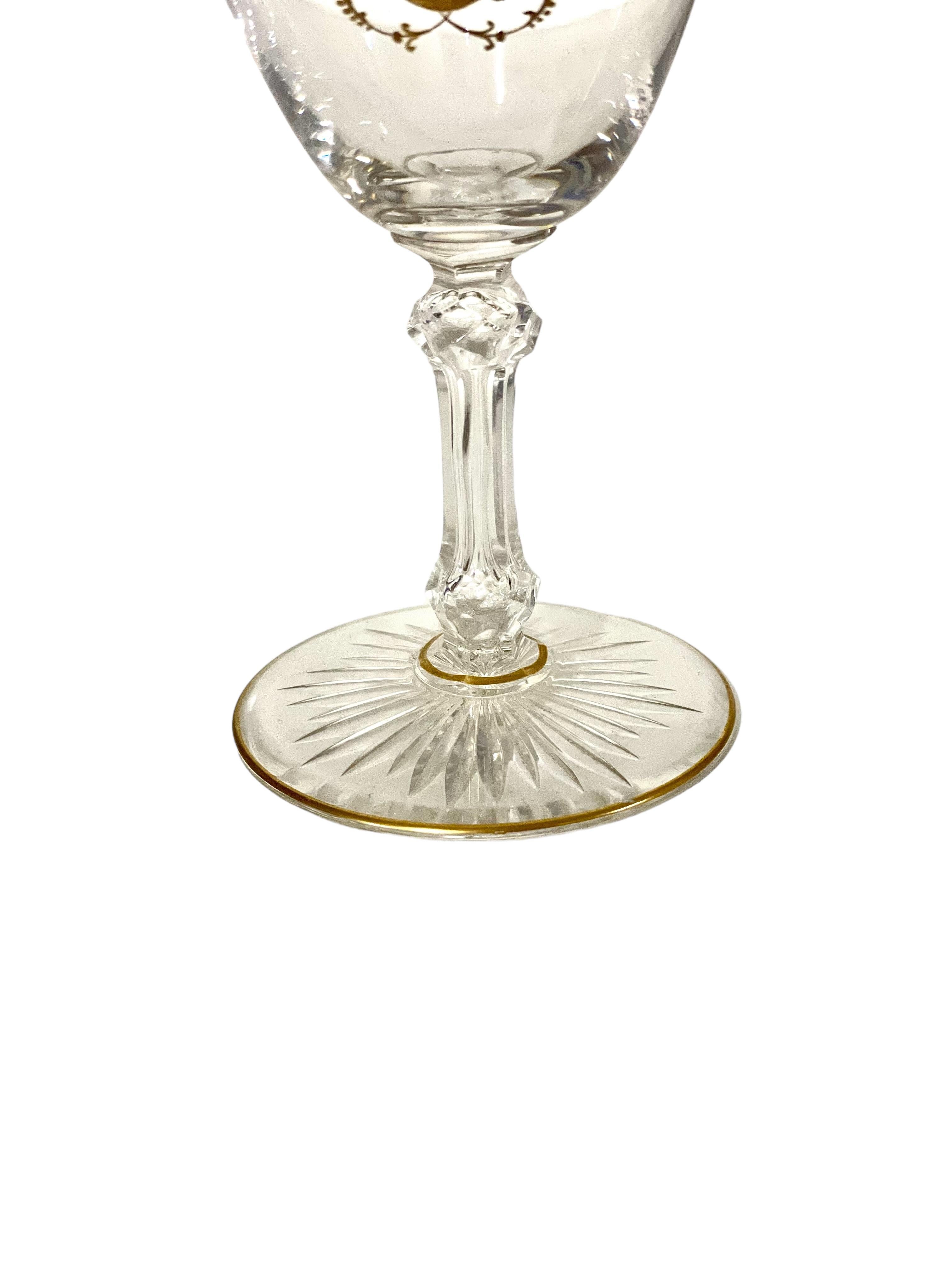 Siglo XIX Trece copas de cristal dorado estilo Saint Louis Cristal en venta