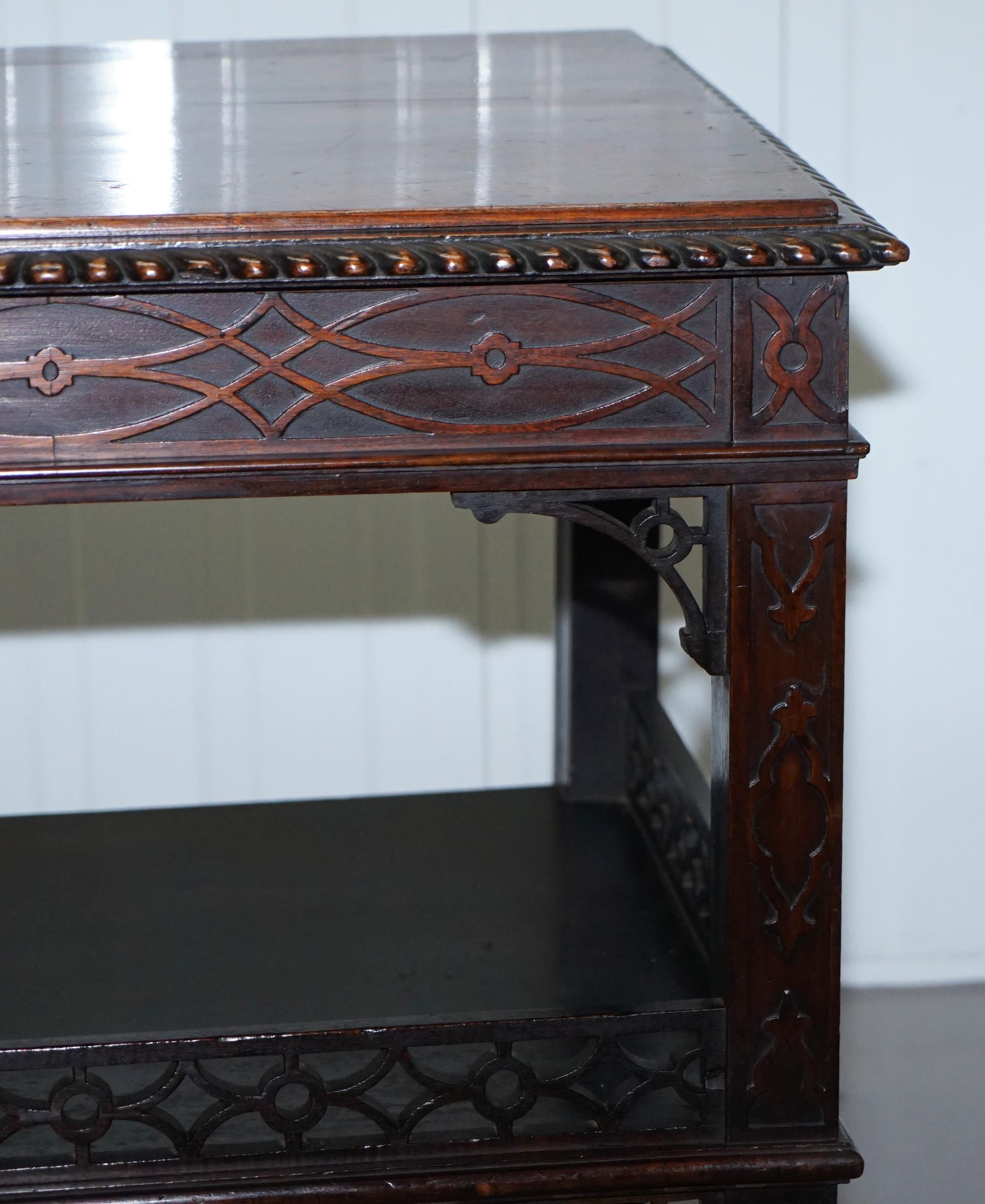 19th Century Thomas Chippendale Fret Work Carved and Pierced Occasional Table For Sale 4