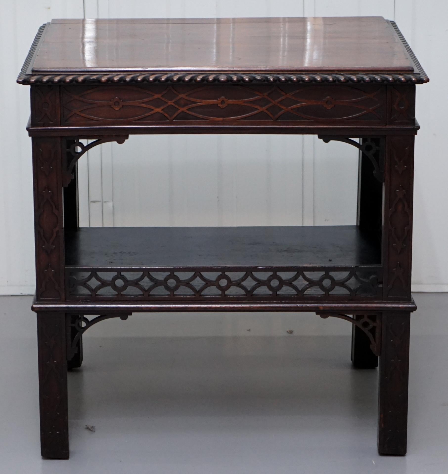English 19th Century Thomas Chippendale Fret Work Carved and Pierced Occasional Table For Sale