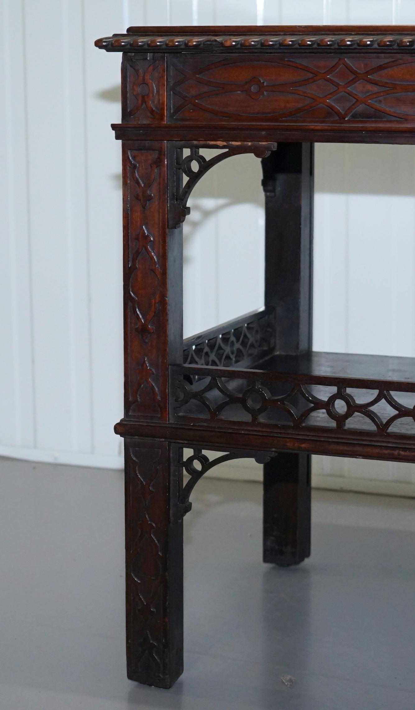 19th Century Thomas Chippendale Fret Work Carved and Pierced Occasional Table For Sale 2