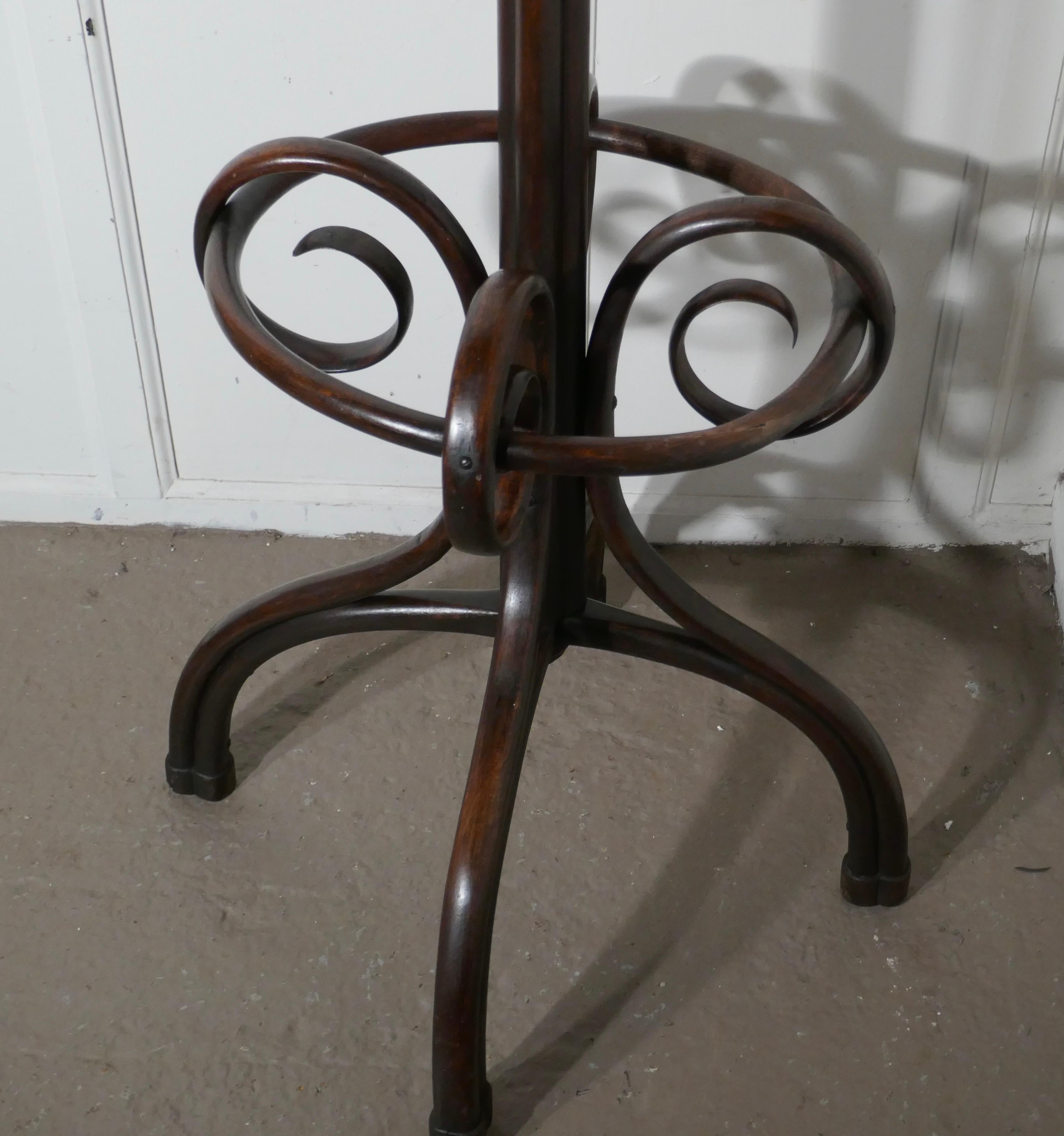 19th Century Thonet Bent Wood Hall Stand In Good Condition In Chillerton, Isle of Wight