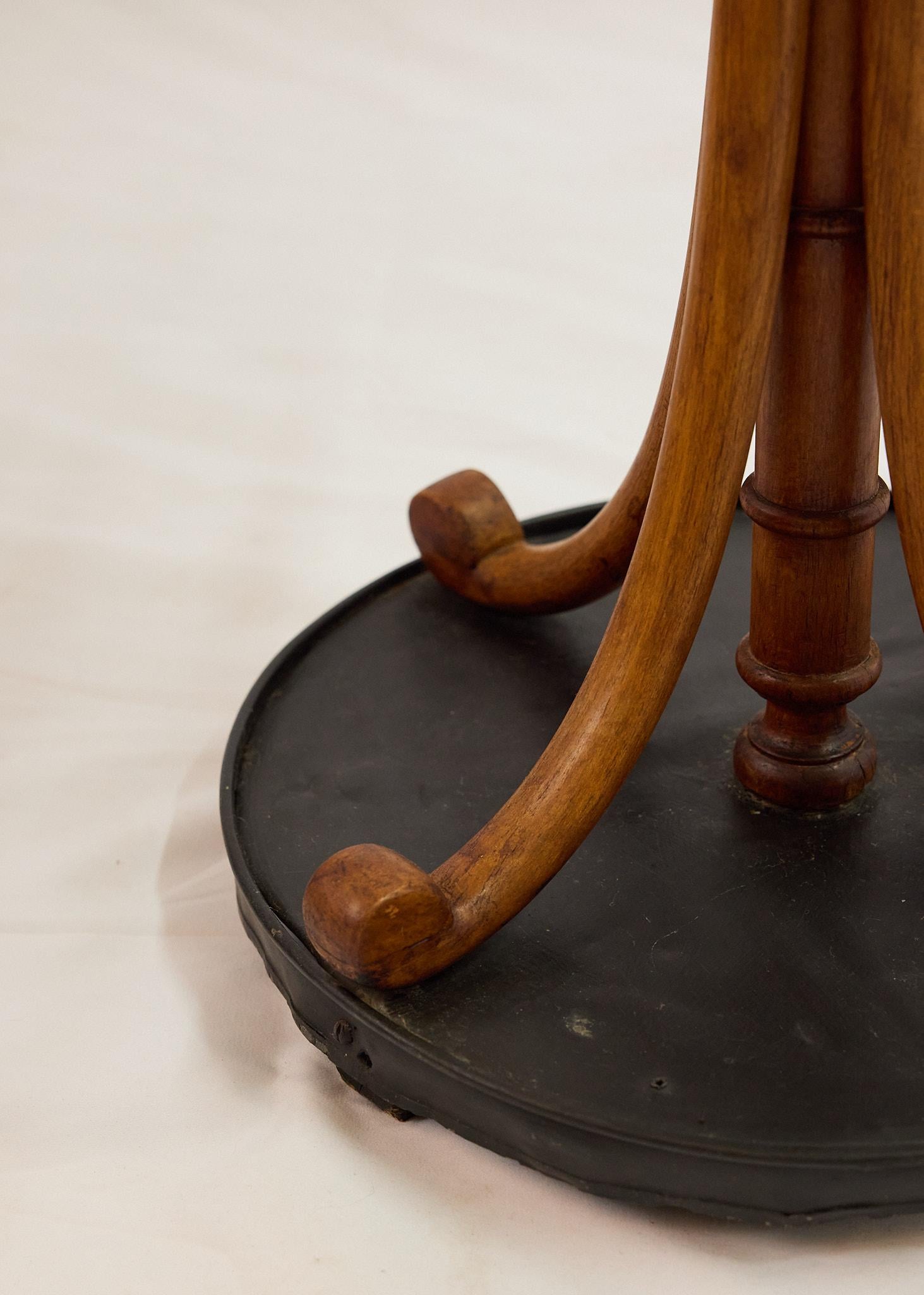 Portaombrelli in legno curvato Thonet del XIX secolo, Vienna in vendita 5