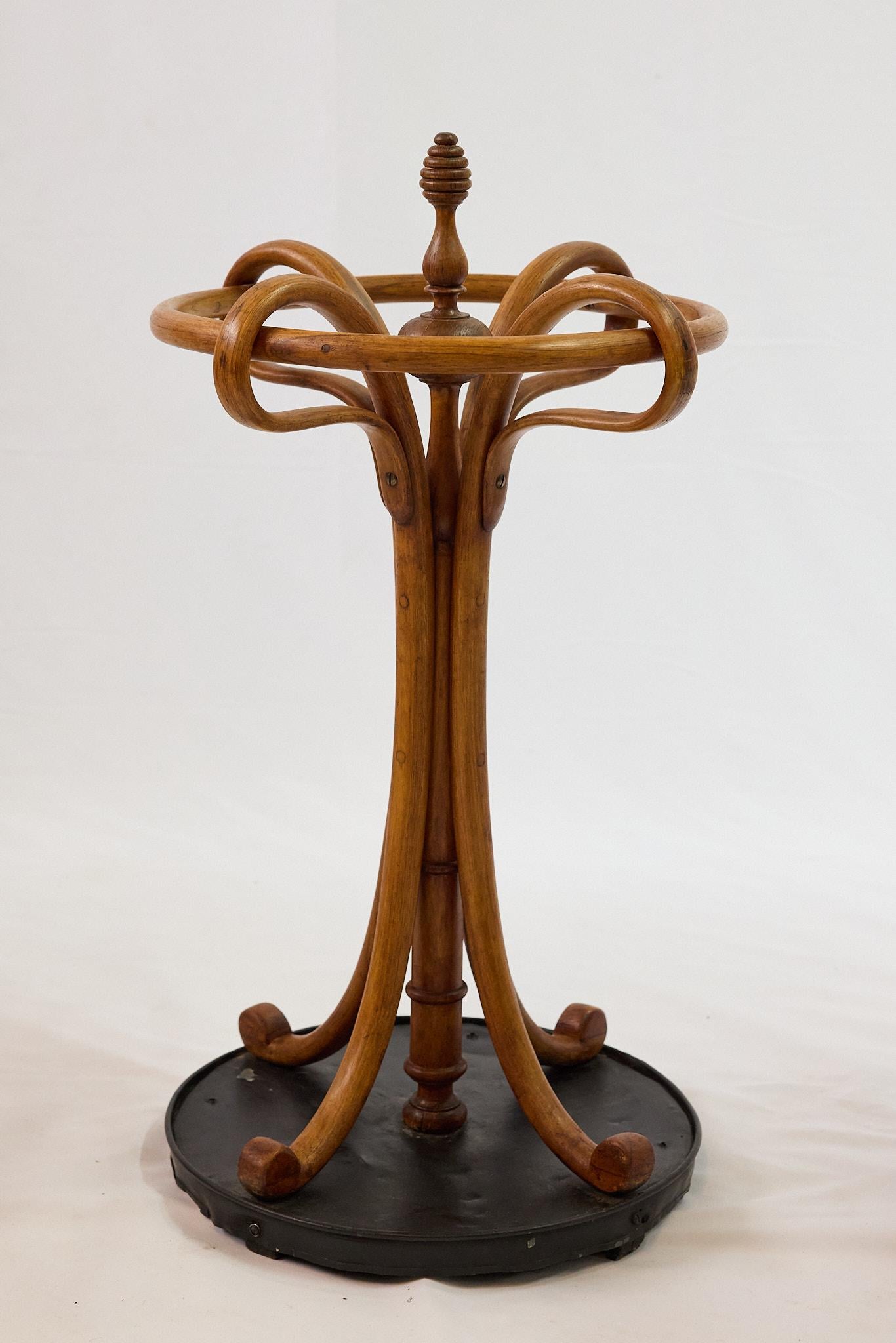 Fine XIX secolo Portaombrelli in legno curvato Thonet del XIX secolo, Vienna in vendita