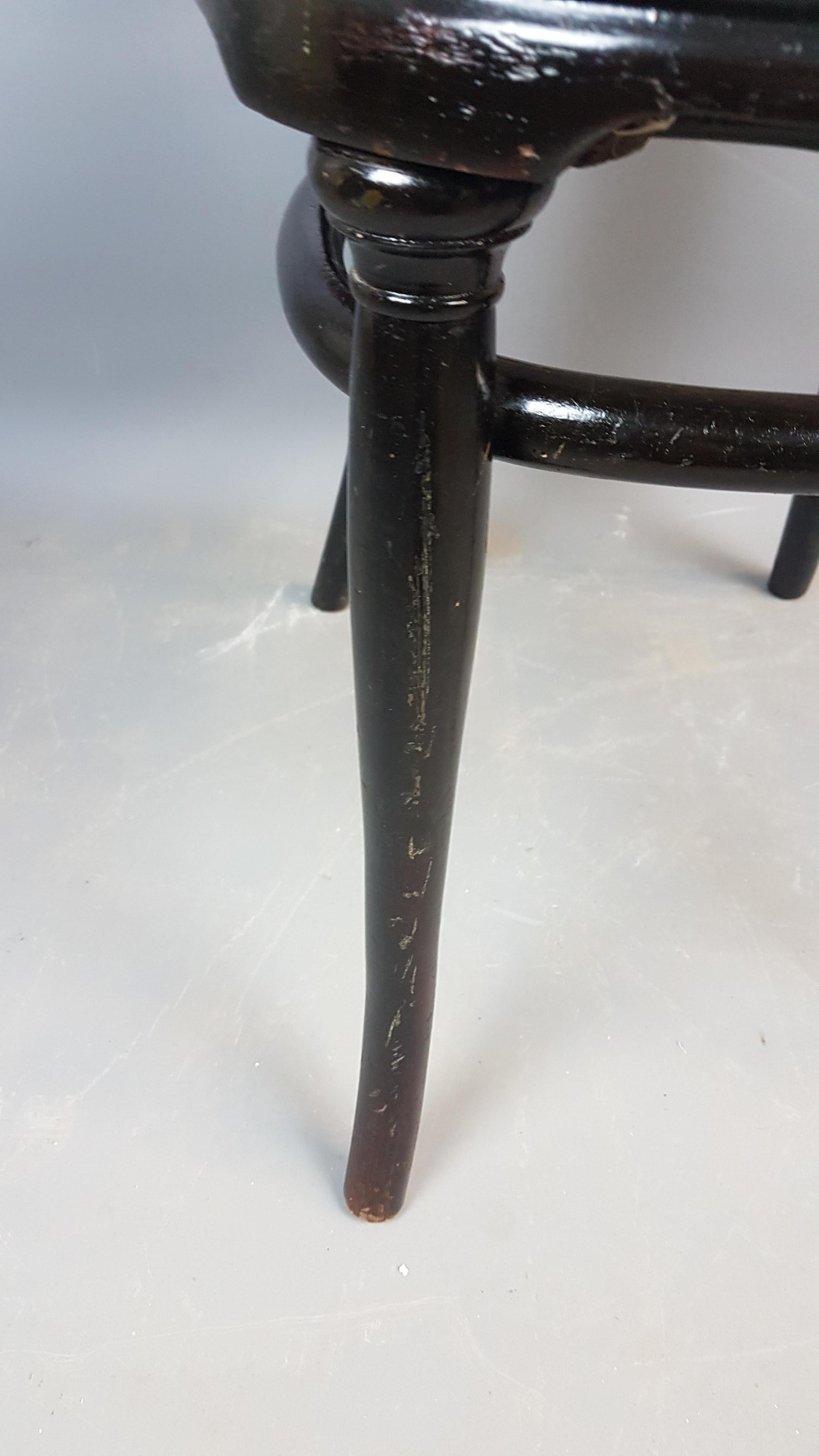 19th Century Thonet No.4 Austrian Bentwood Cafe Daum Chair For Sale 4
