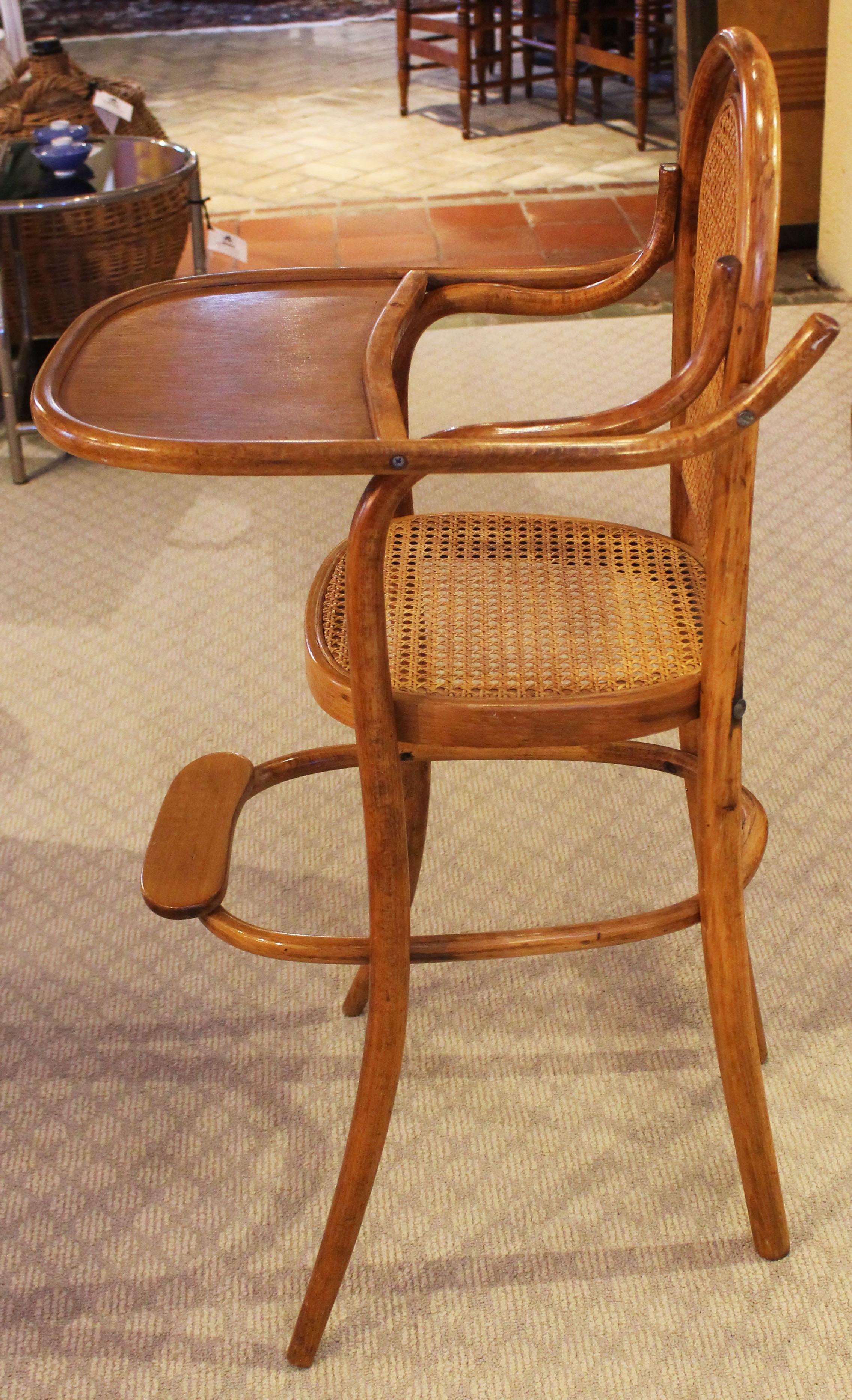 19th Century Thonet Type Bentwood High Chair In Good Condition For Sale In Chapel Hill, NC
