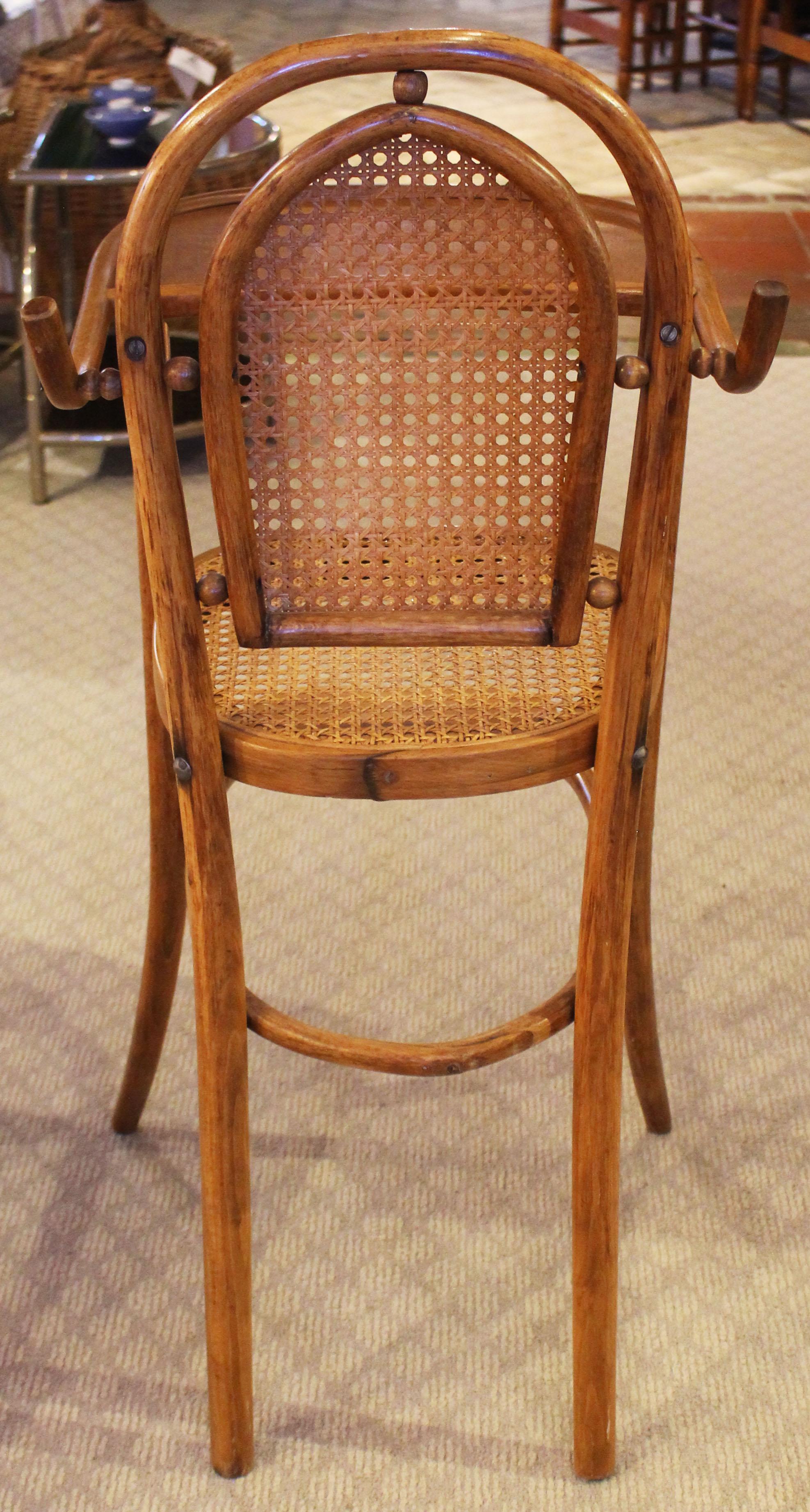 19th Century Thonet Type Bentwood High Chair For Sale 1