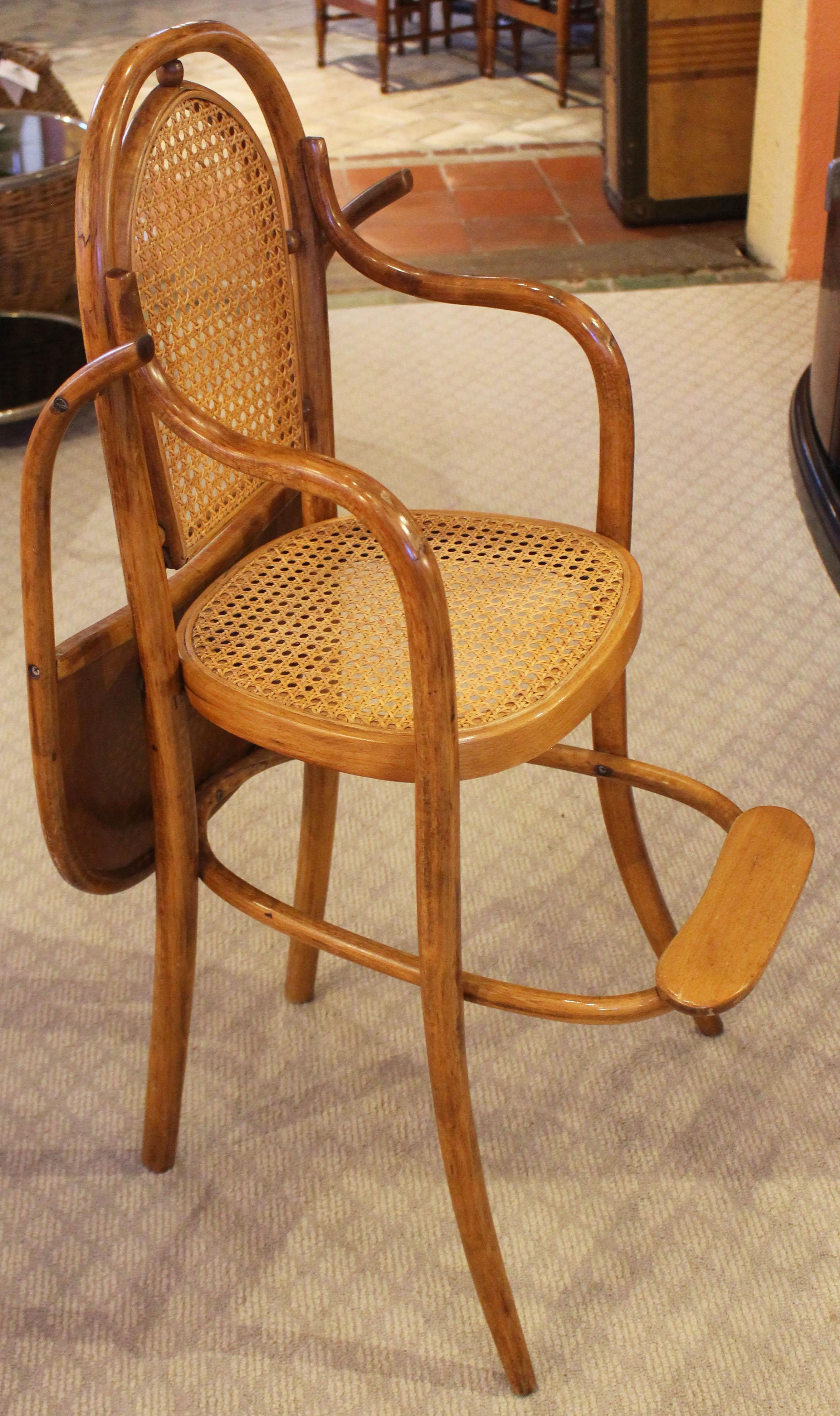 19th Century Thonet Type Bentwood High Chair For Sale 2