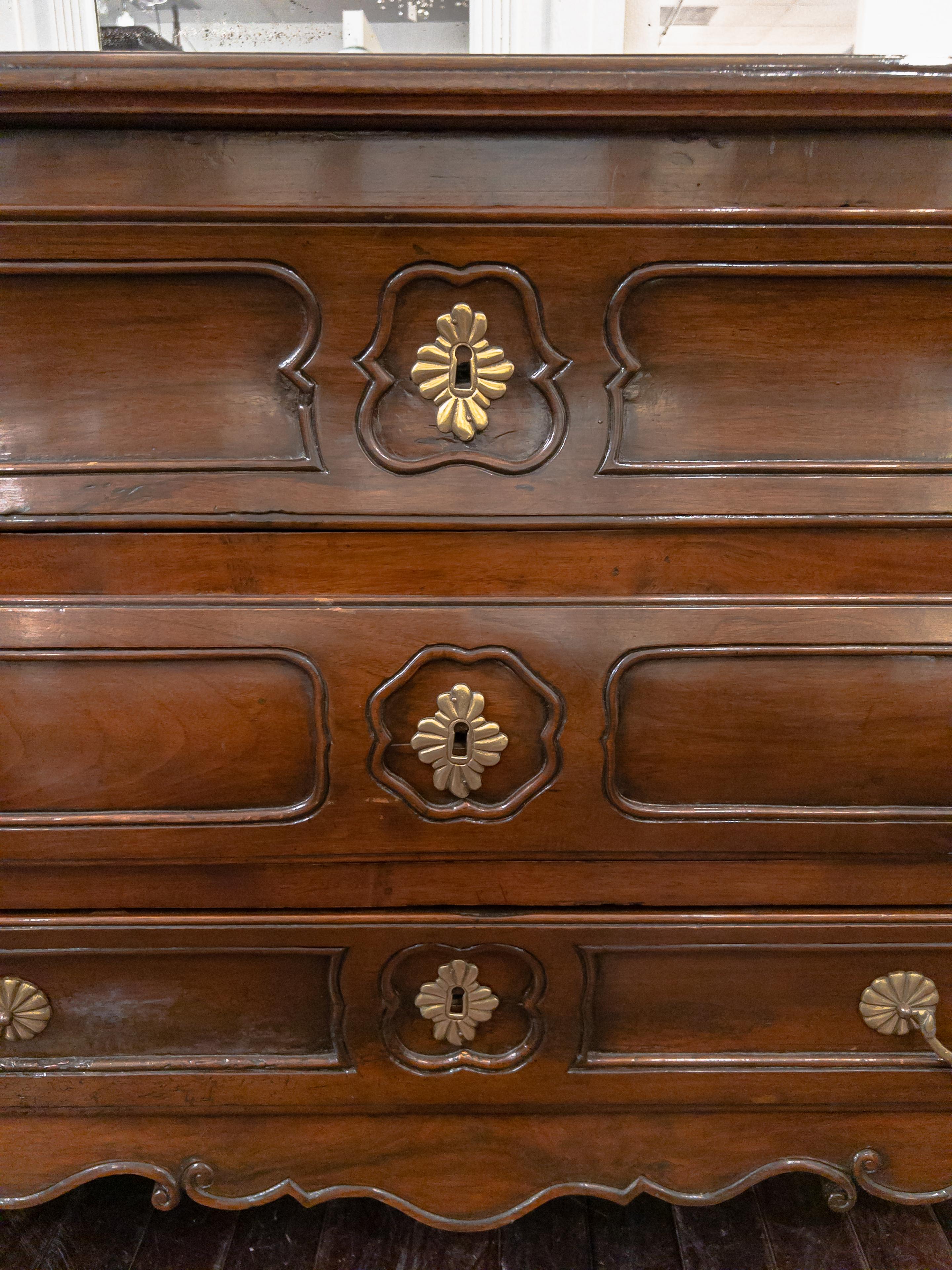 19th Century Three Drawer Provincial Commode For Sale 5