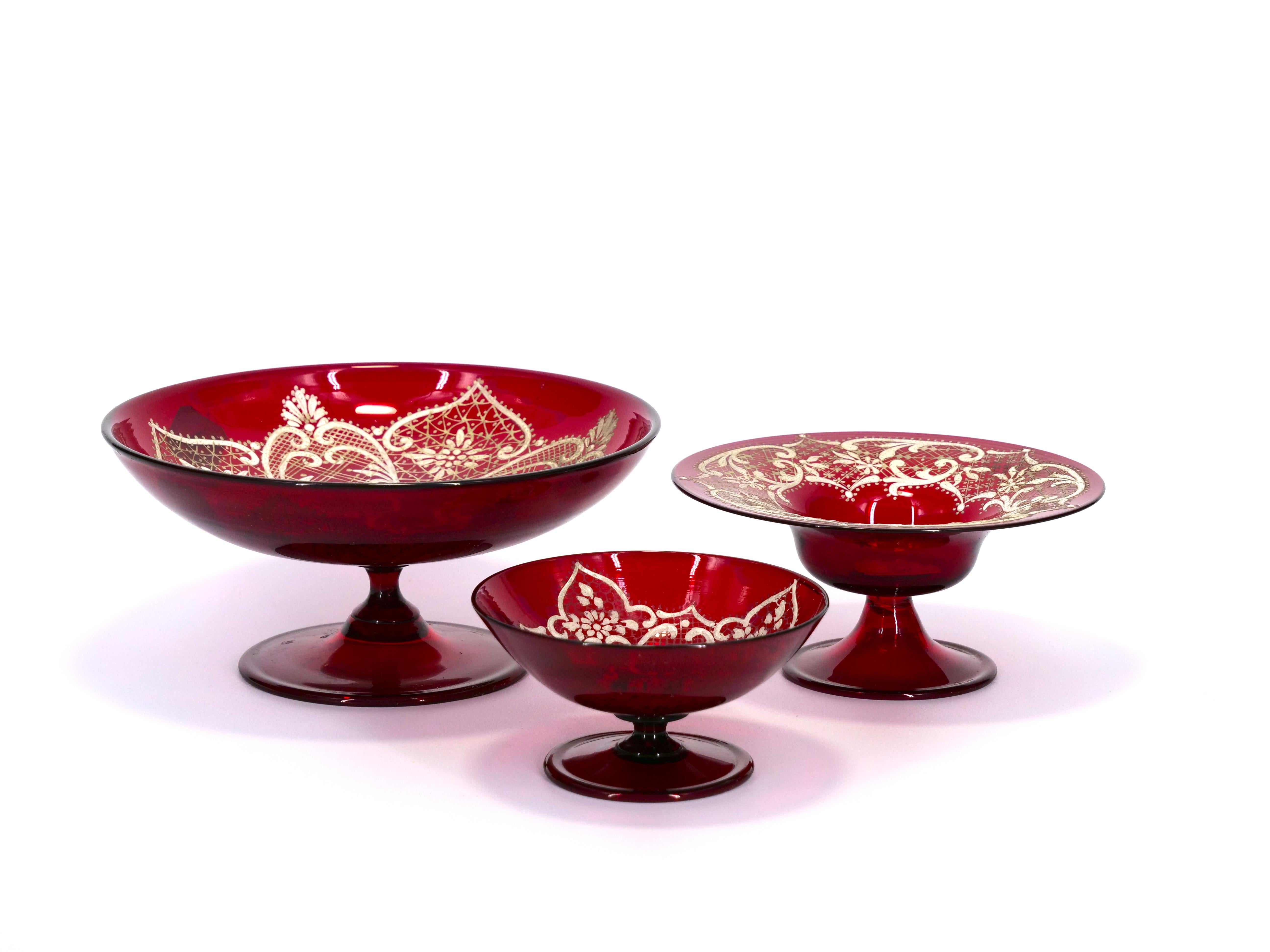 19th Century Three Murano Glass Decorative Compote For Sale 8