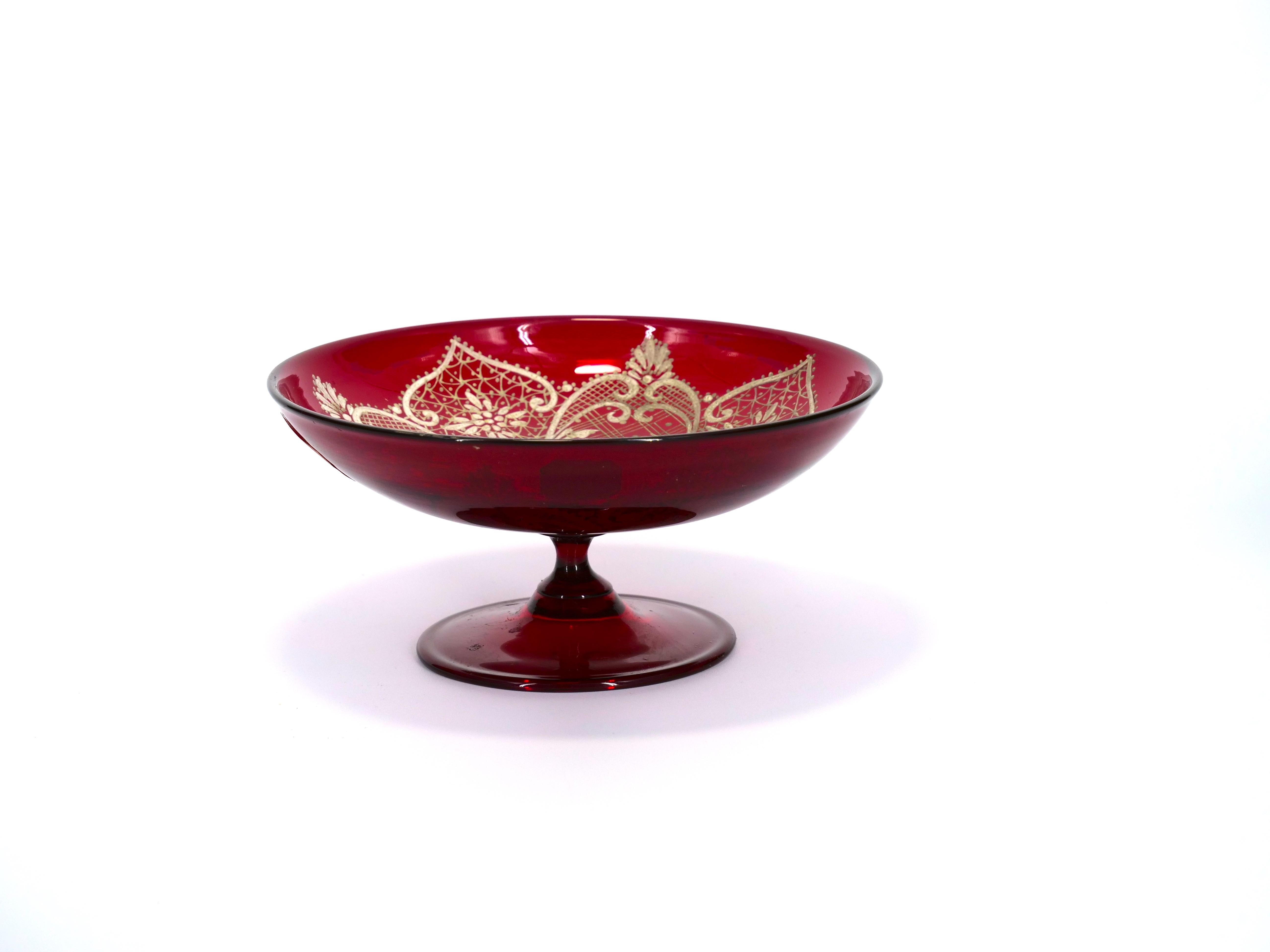 19th Century Three Murano Glass Decorative Compote For Sale 2