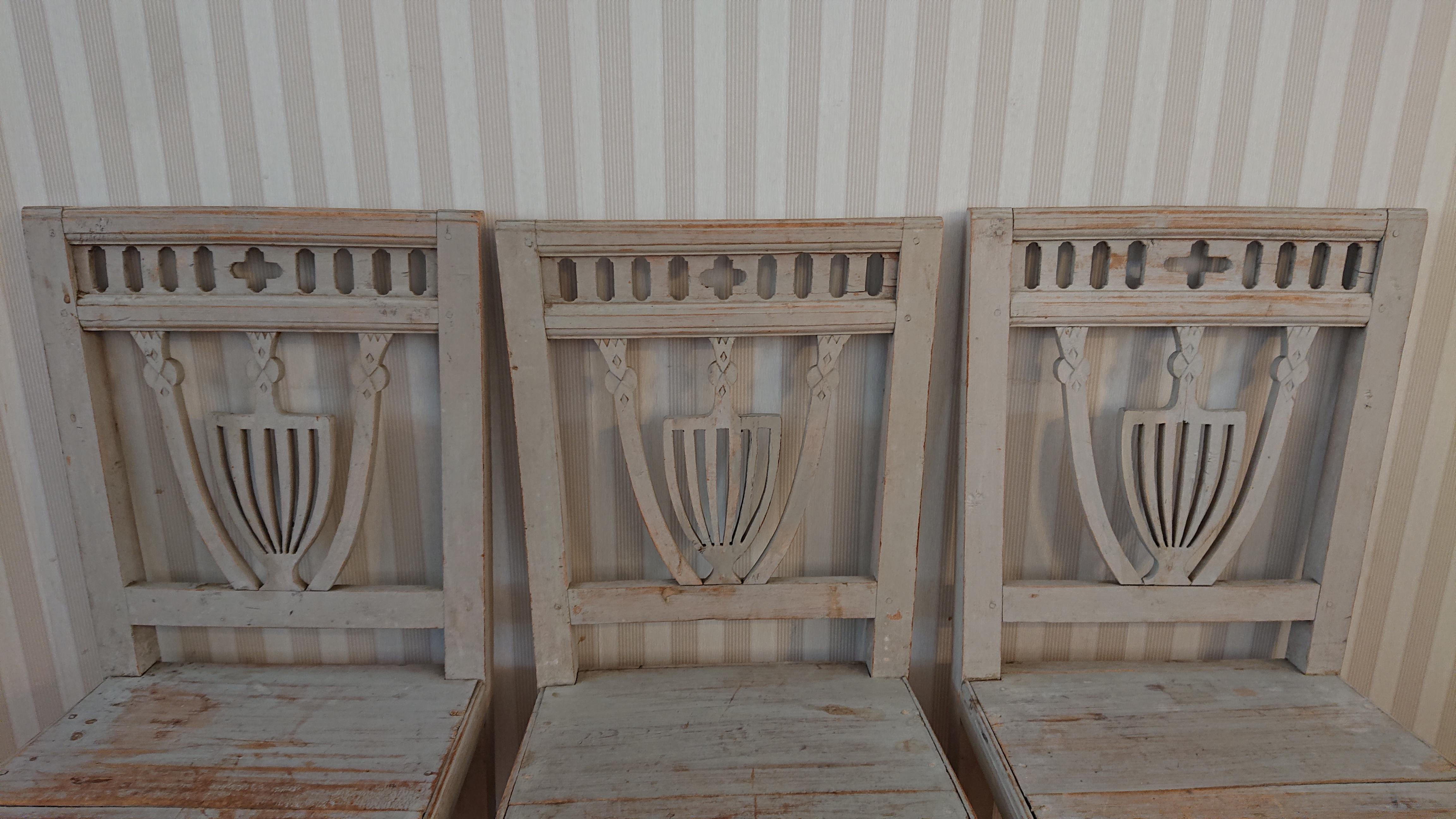 Hand-Carved 19th Century Three Swedish Gustavian Chairs with Untouched Originalpaint For Sale