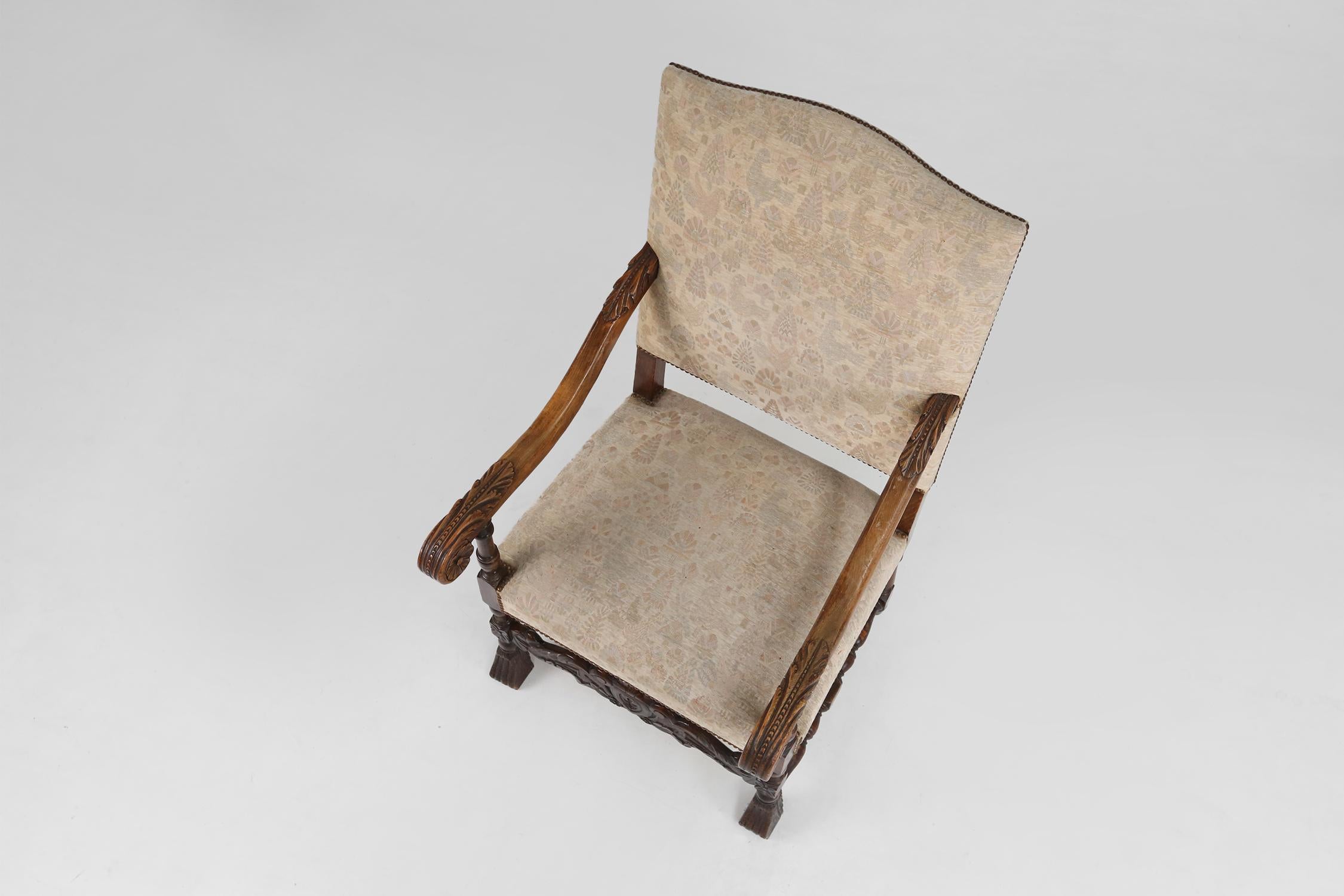 19th century Throne Armchair in Renaissance Style For Sale 6