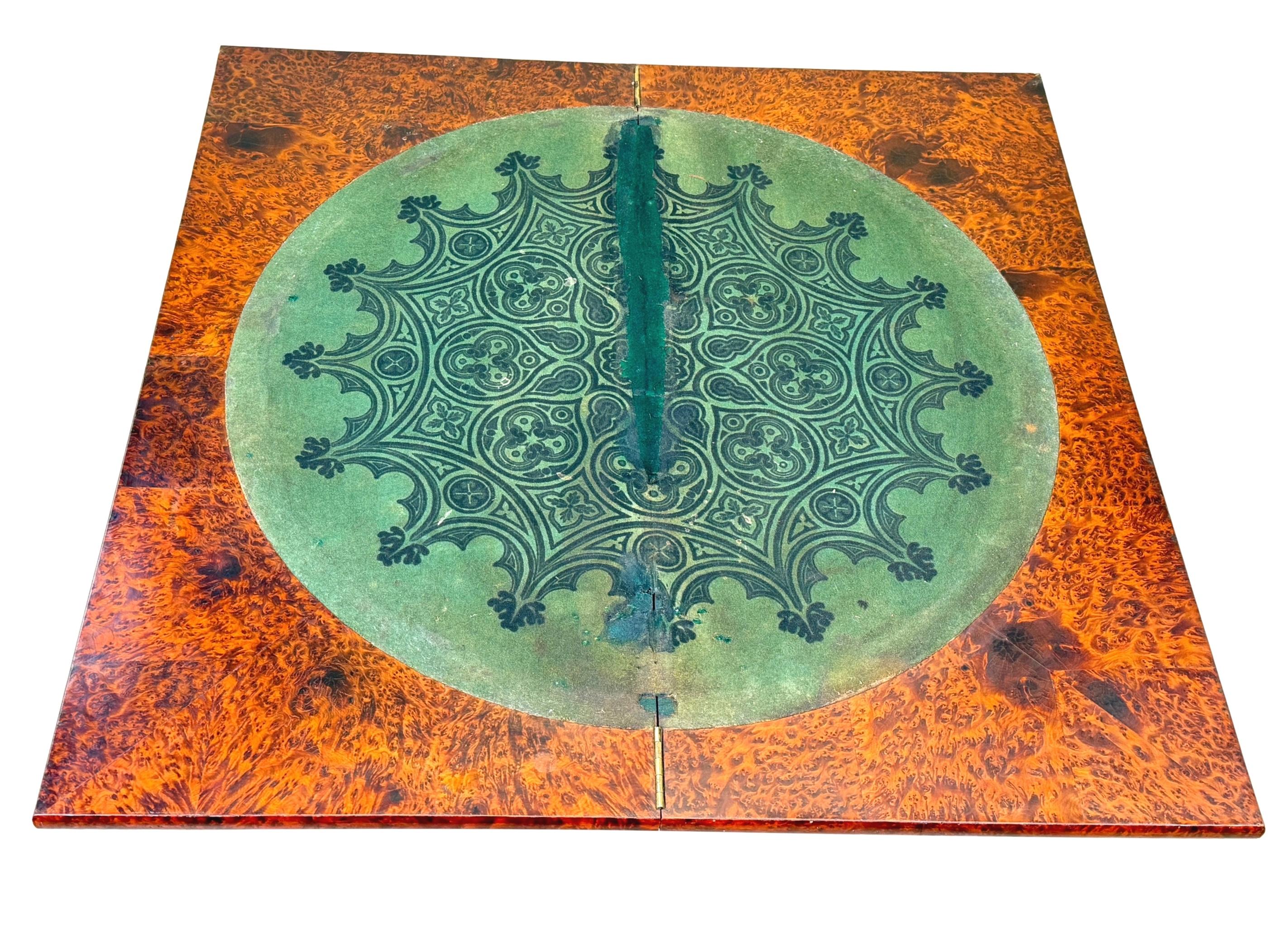 19. Jahrhundert Thuya Wood Kartenspieltisch im Angebot 2