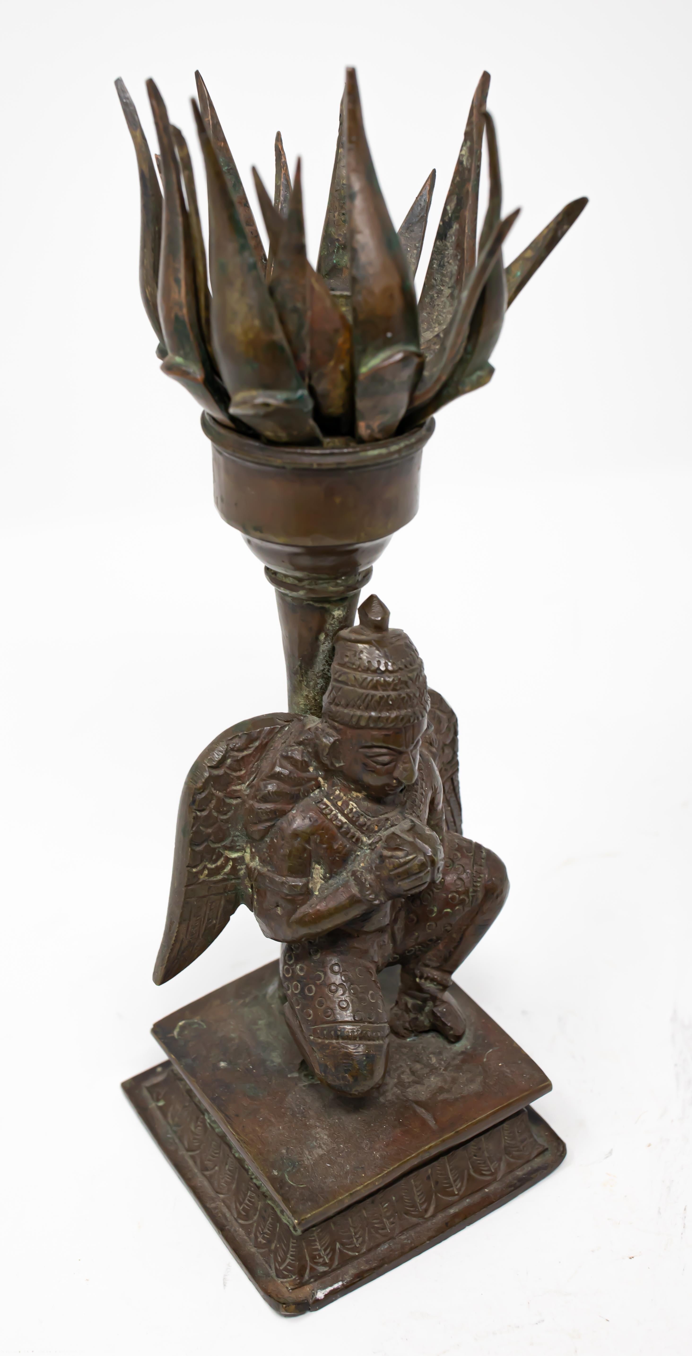 19th Century Tibetan Bronze Lotus Censer For Sale 4