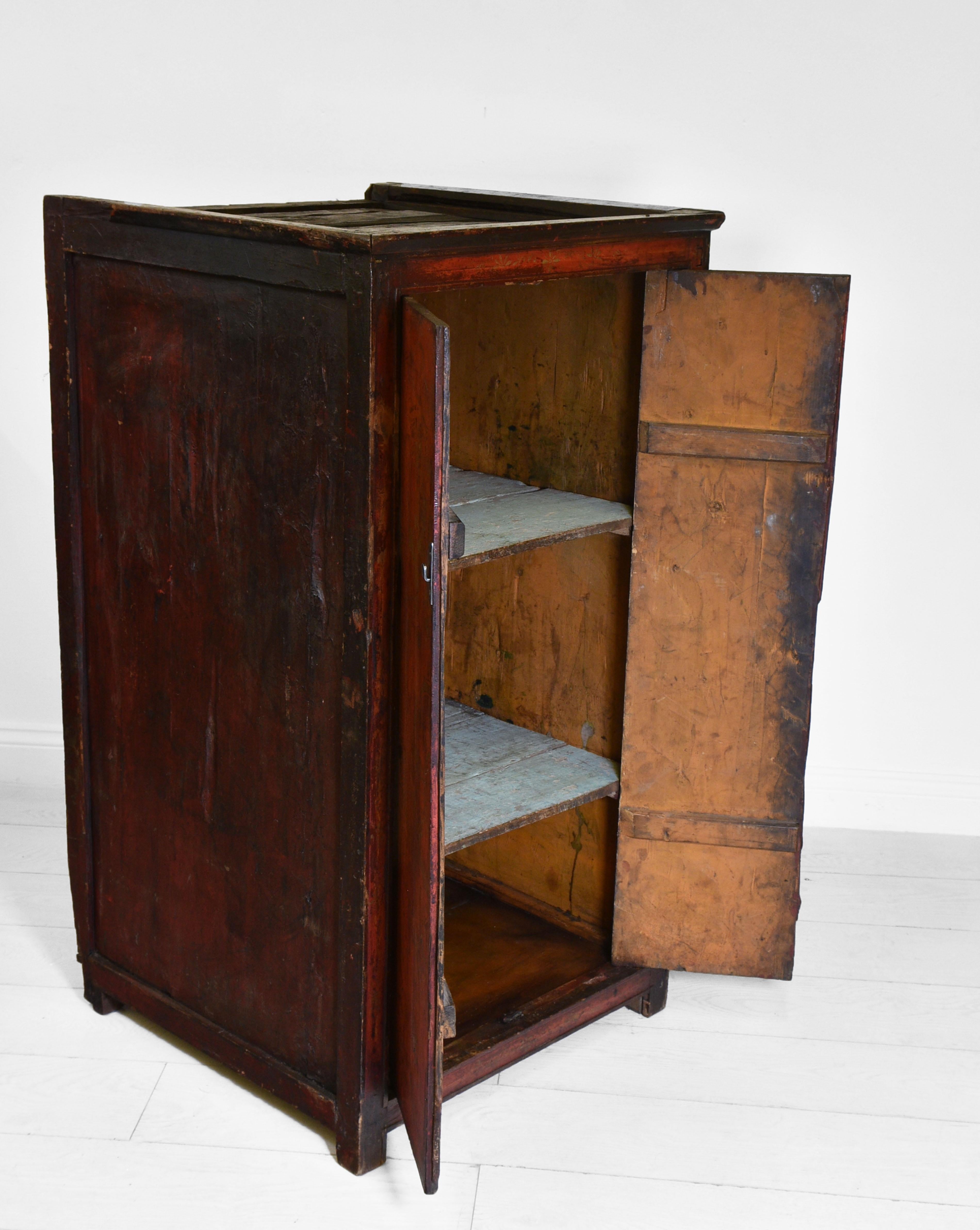 19th Century Tibetan Painted Red Cupboard Cabinet For Sale 1