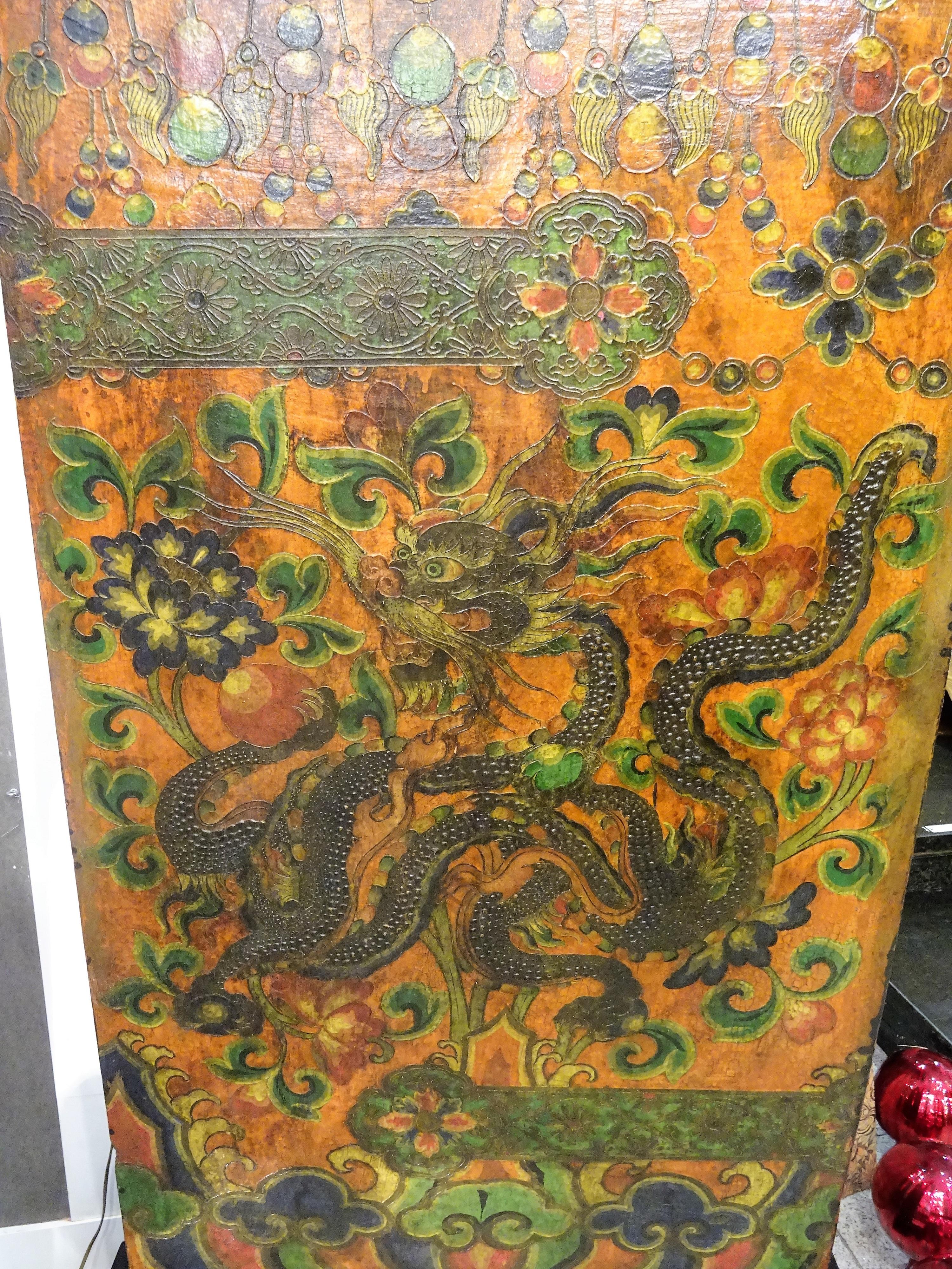 Hand-Painted 20th Century Tibetan Red and Green Door in Polychrome Wood with Natural Pigments