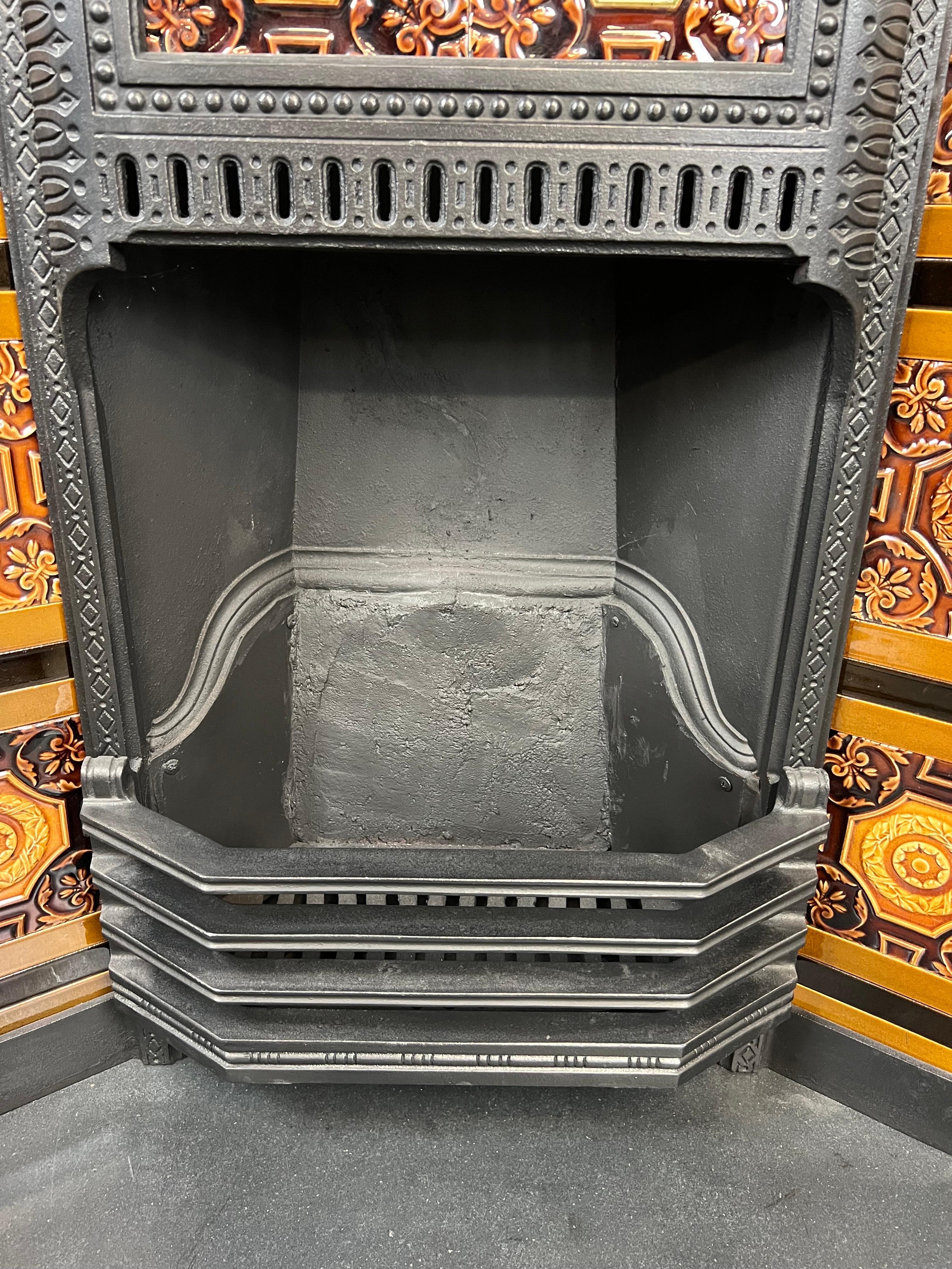 Blackened 19th Century Tiled Cast-iron Fireplace Insert For Sale