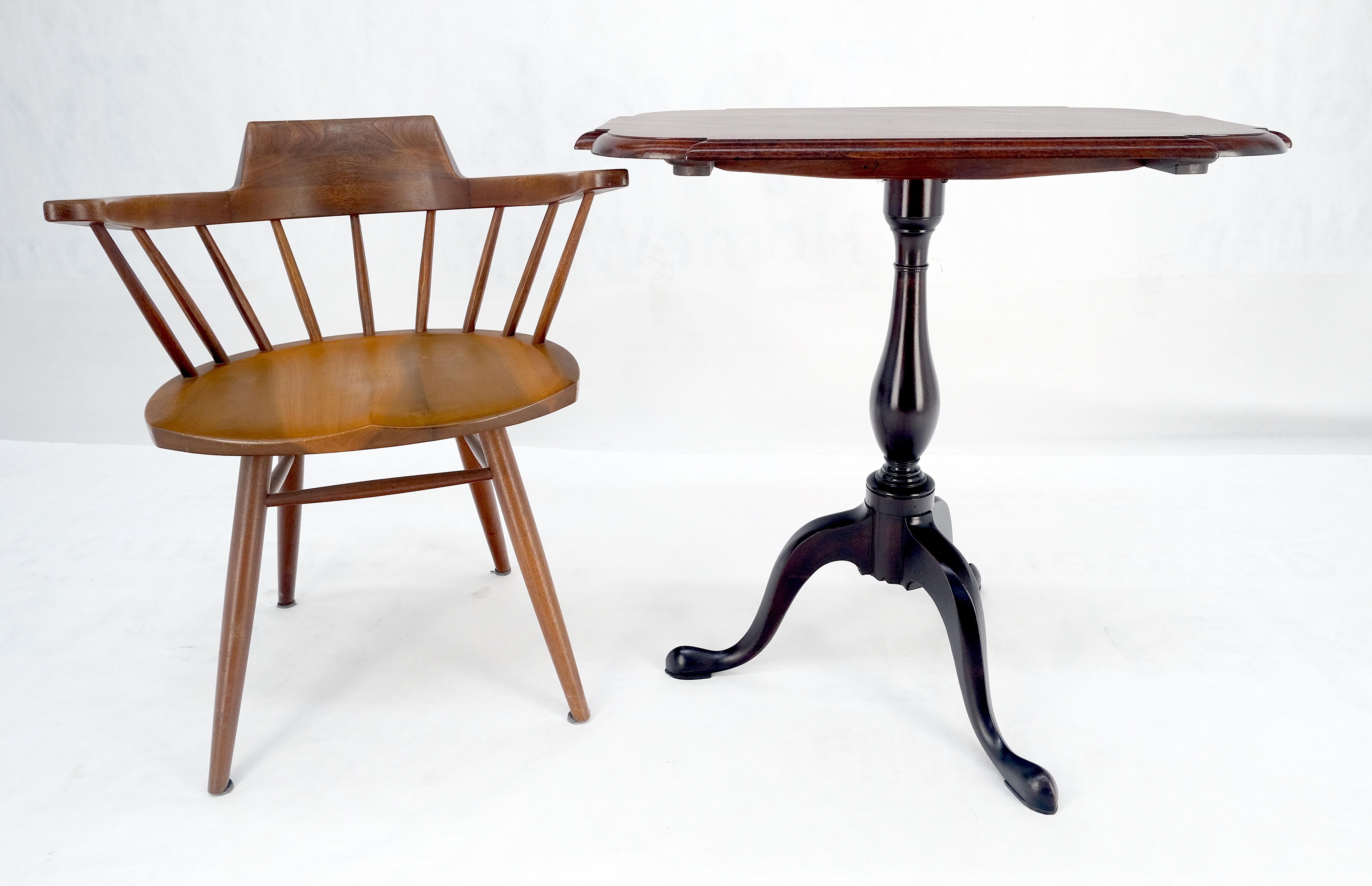 19th Century Tilt Top Inlayed Mahogany Center Breakfast Tripod Table MITN For Sale 1