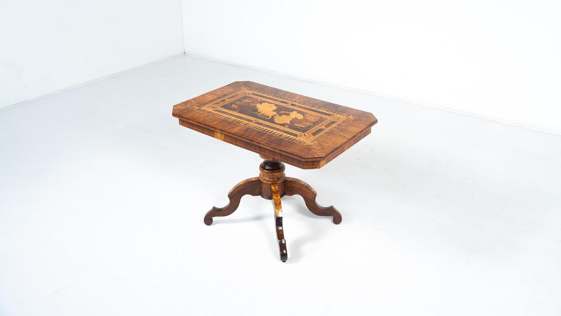 19th Century Tilt Top Table with Marquetry, Italy For Sale 3
