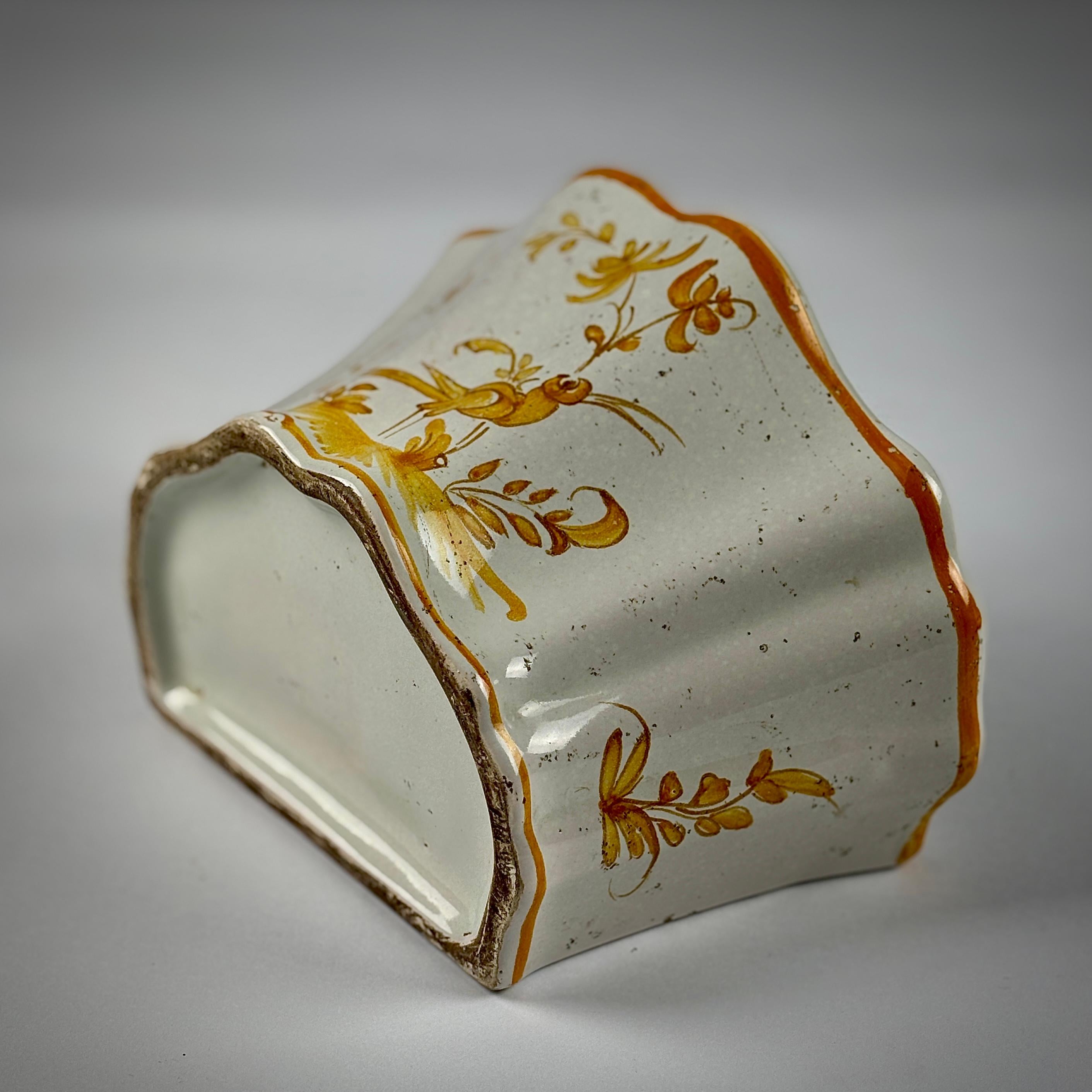 Ladrillo Flor Moustiers Estañado Siglo XIX Gres en venta