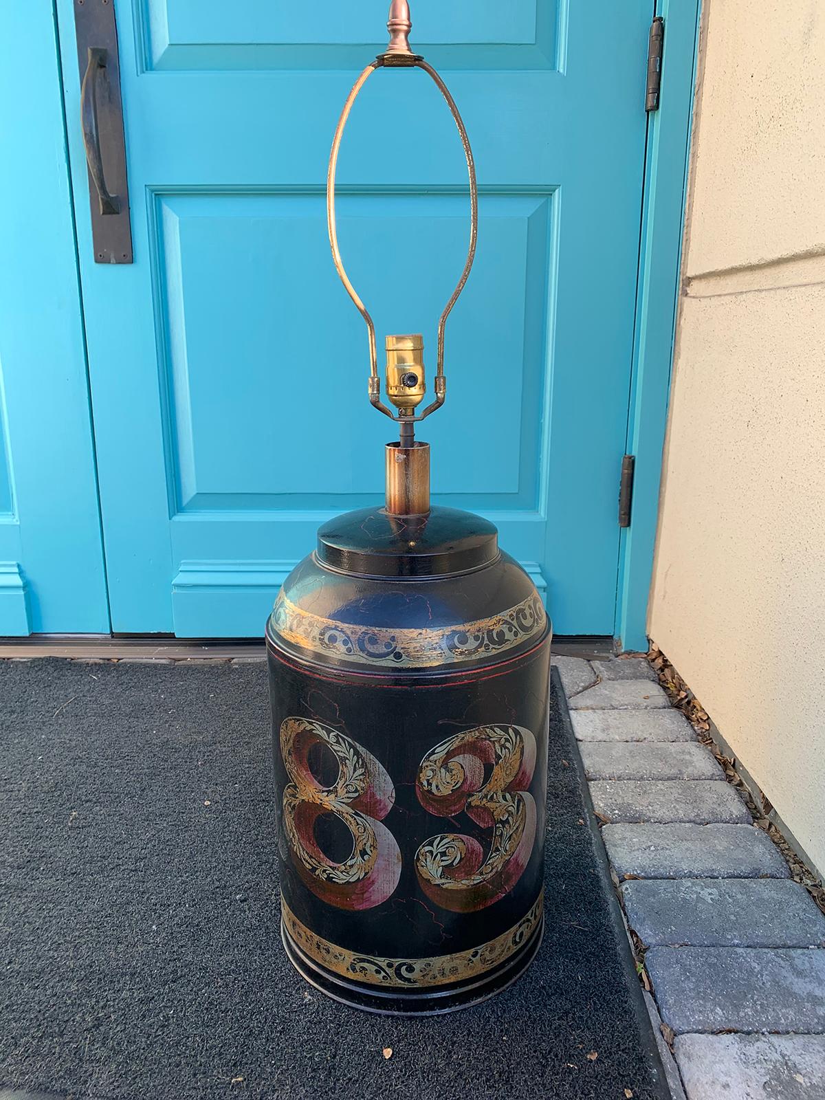 19th century Tole Tea Tin lamp, Marked 'Made in Italy'
Brand new wiring.