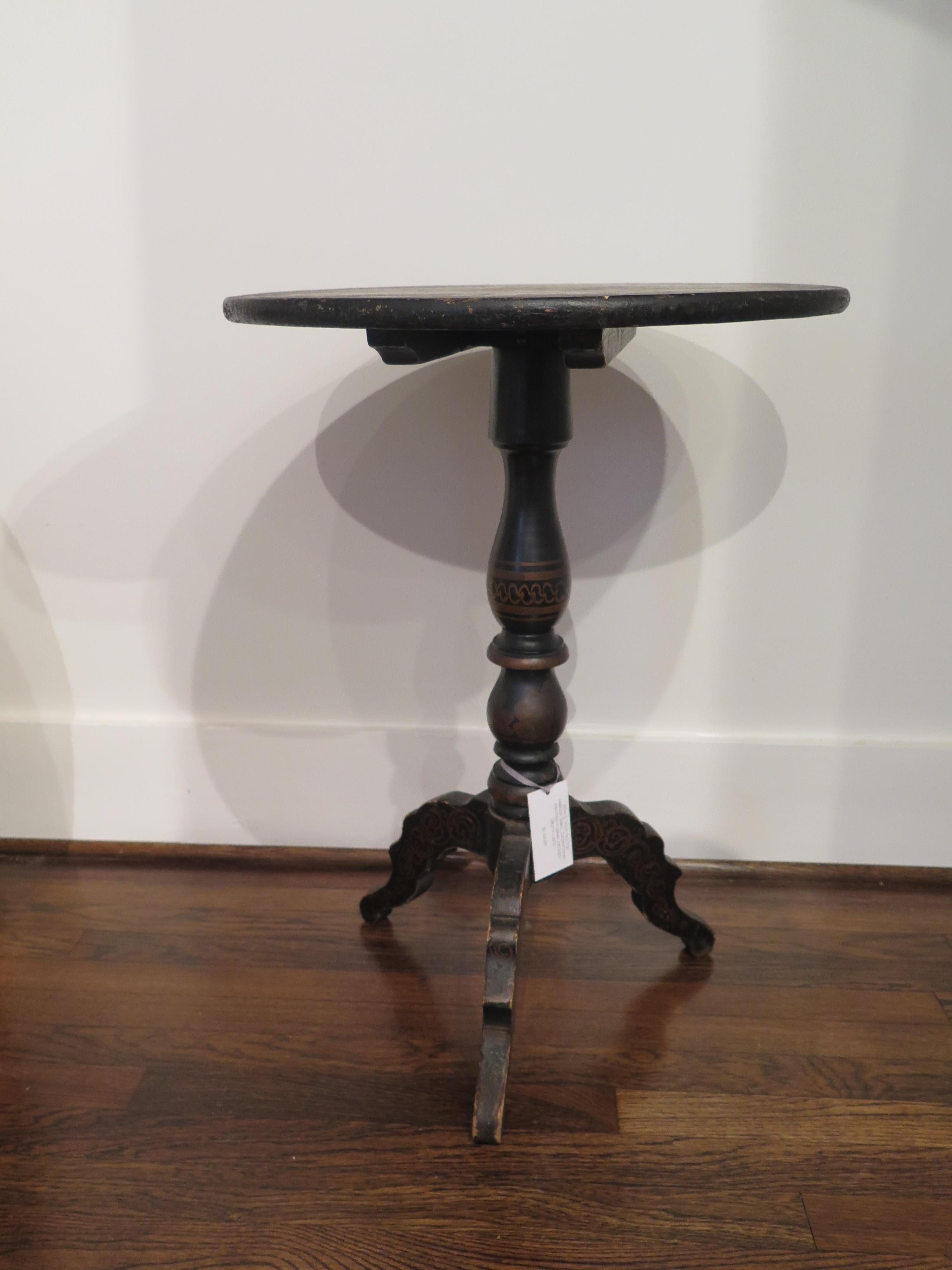 19th Century Tole Tilt-Top Parlor Table For Sale 4