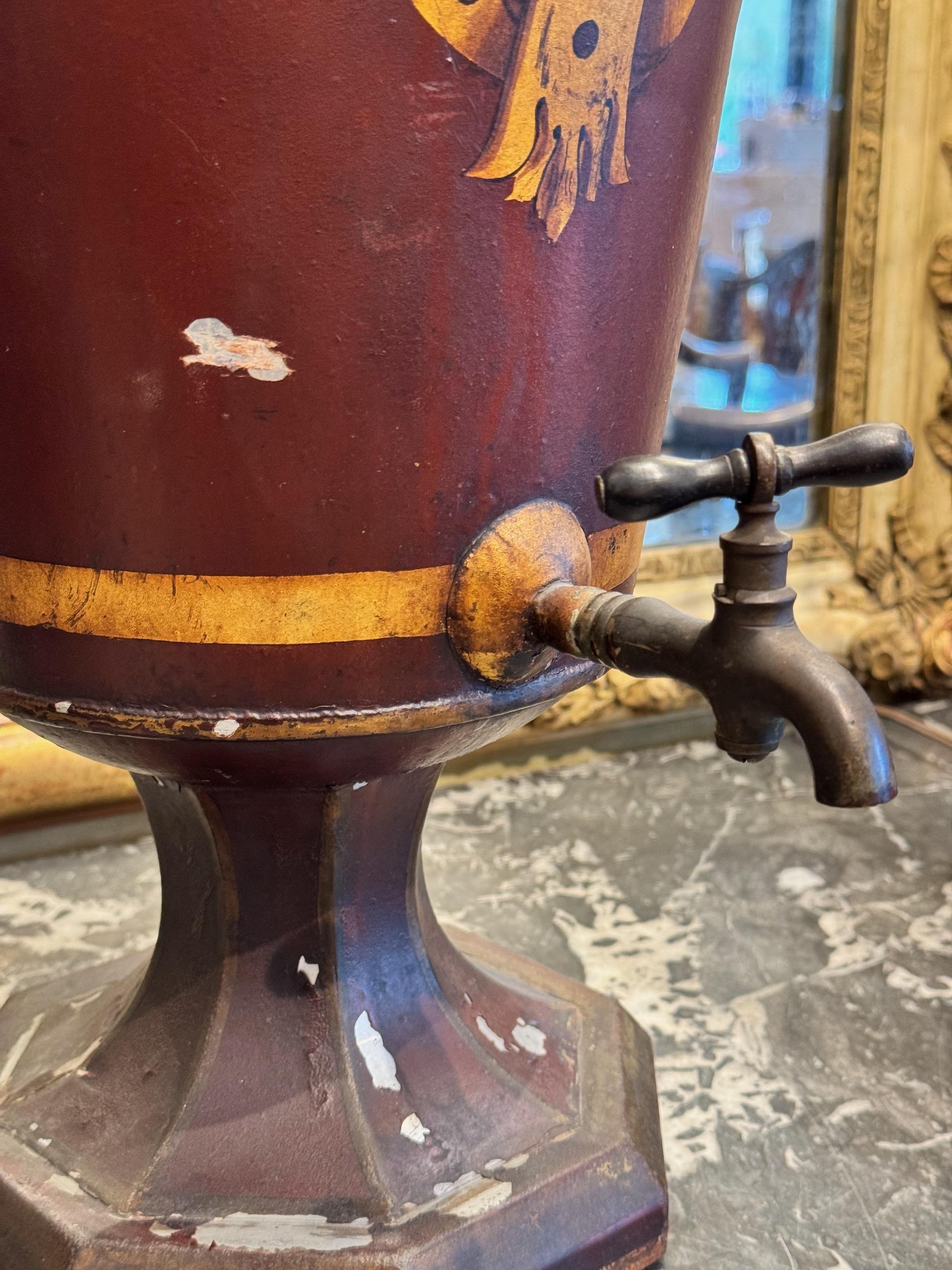 19th Century Tole Water Urn In Good Condition For Sale In Charlottesville, VA