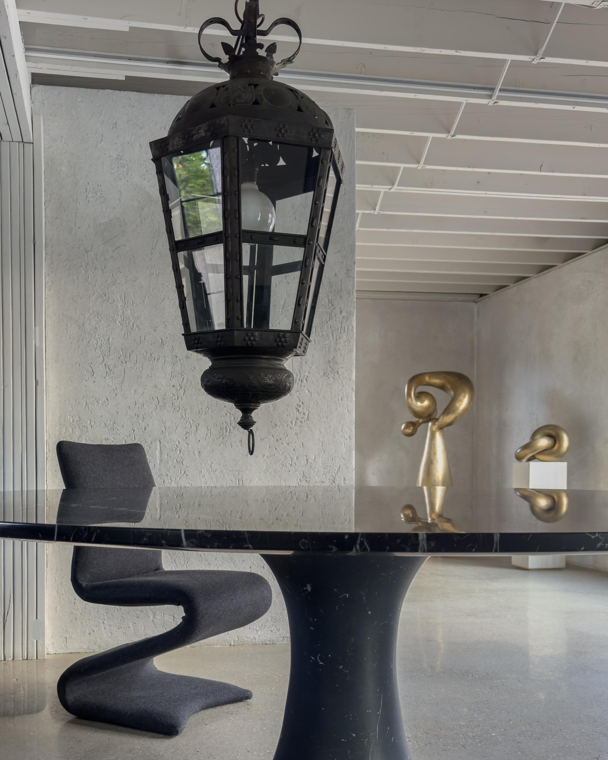 Lanterne israélienne décorative en verre découpé et pressé du 19e siècle / Toleware Bon état - En vente à Wainscott, NY