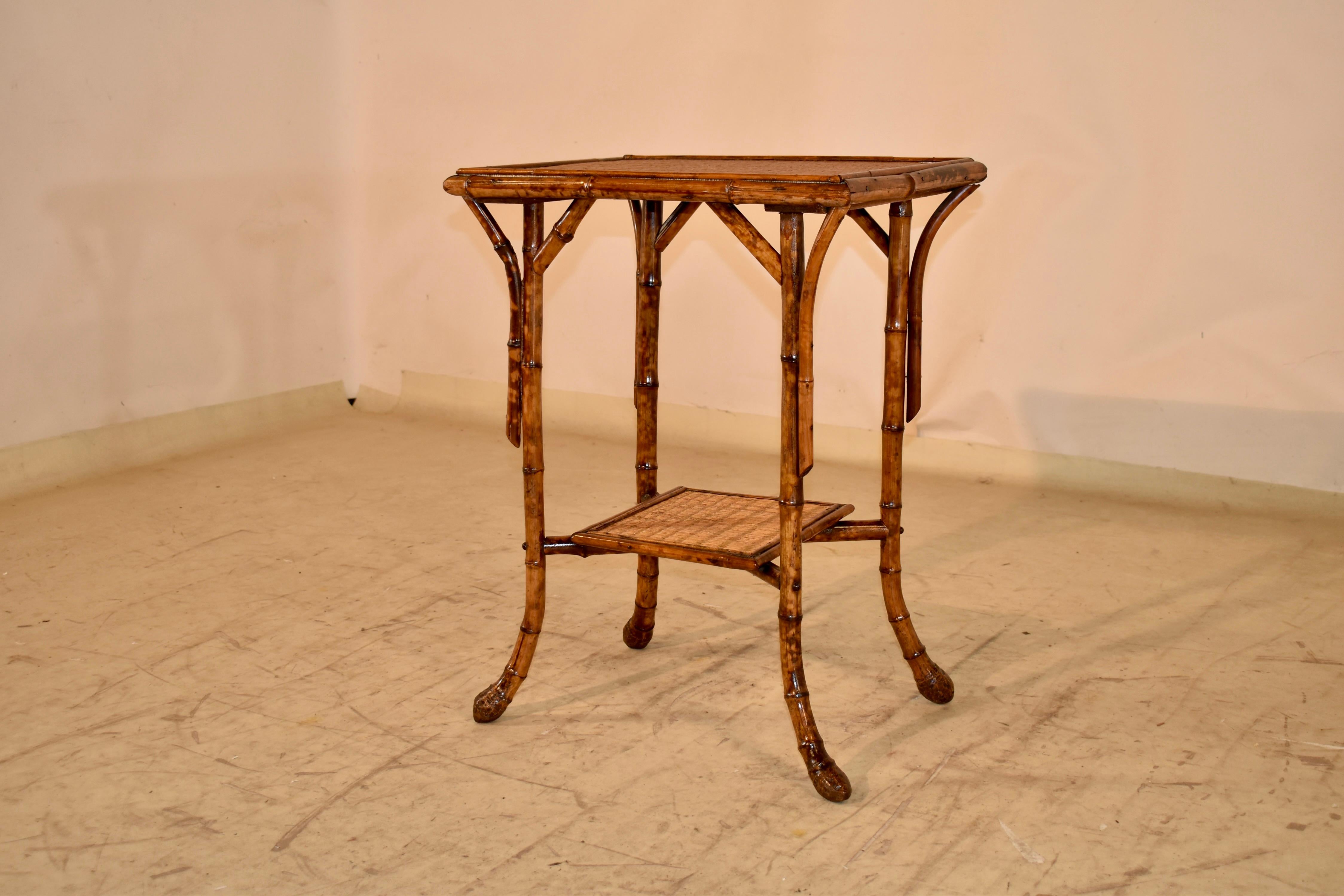 Français Table d'appoint en bambou et tortue du 19ème siècle, France en vente