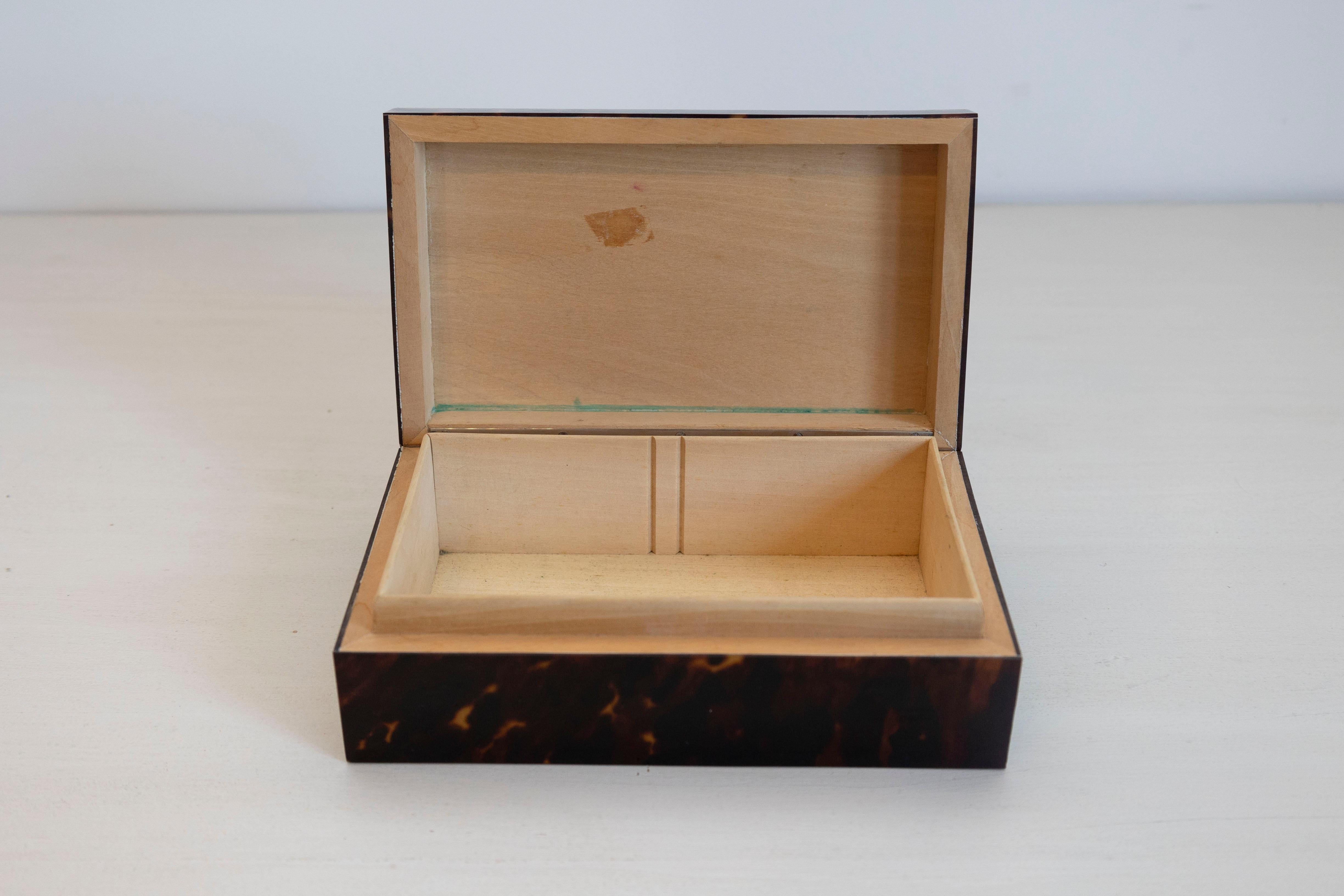 Victorian 19th Century Tortoiseshell and Ivory Inlaid Decorative Box