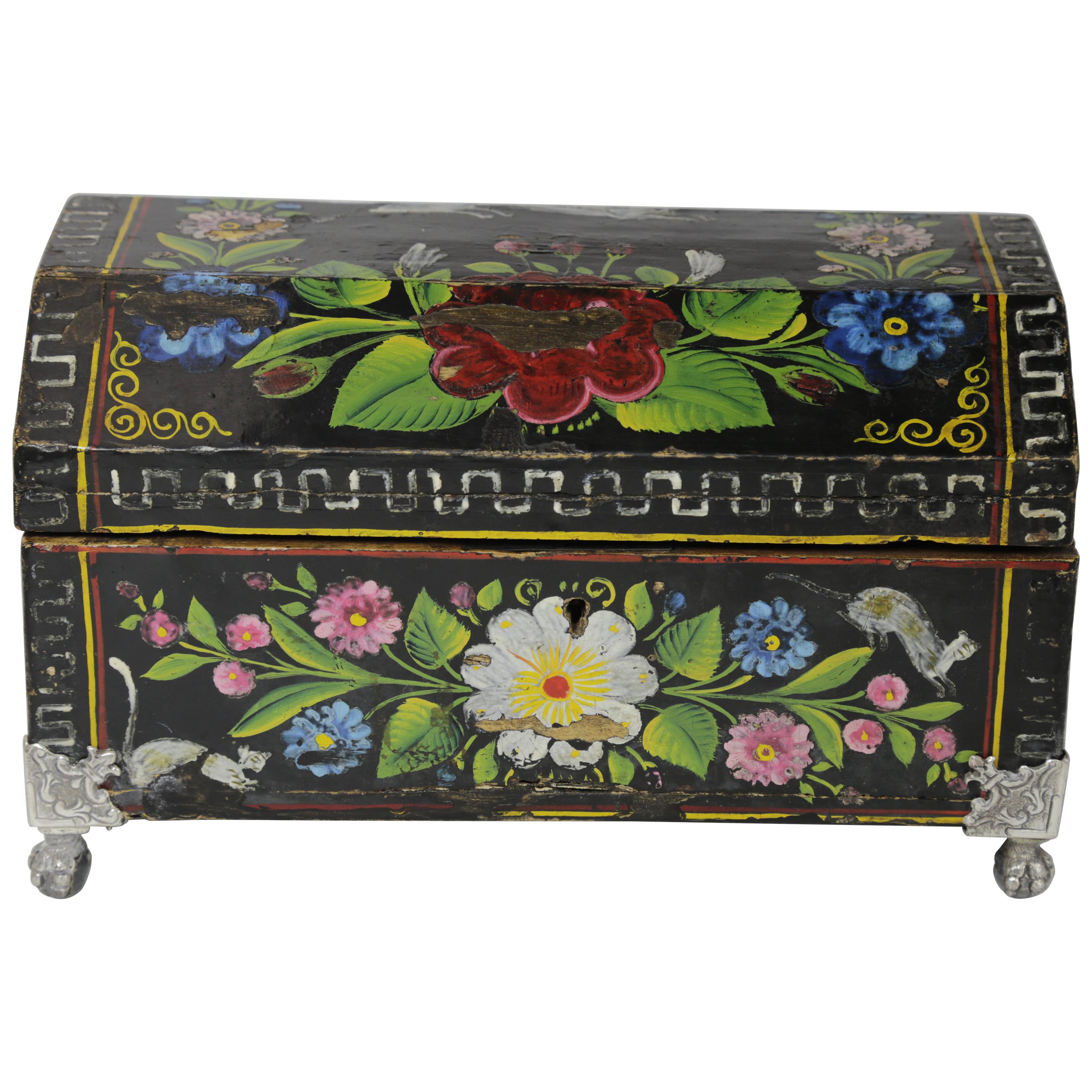 19th Century, Traditional Mexican Lacquered and Hand Painted Chest For Sale