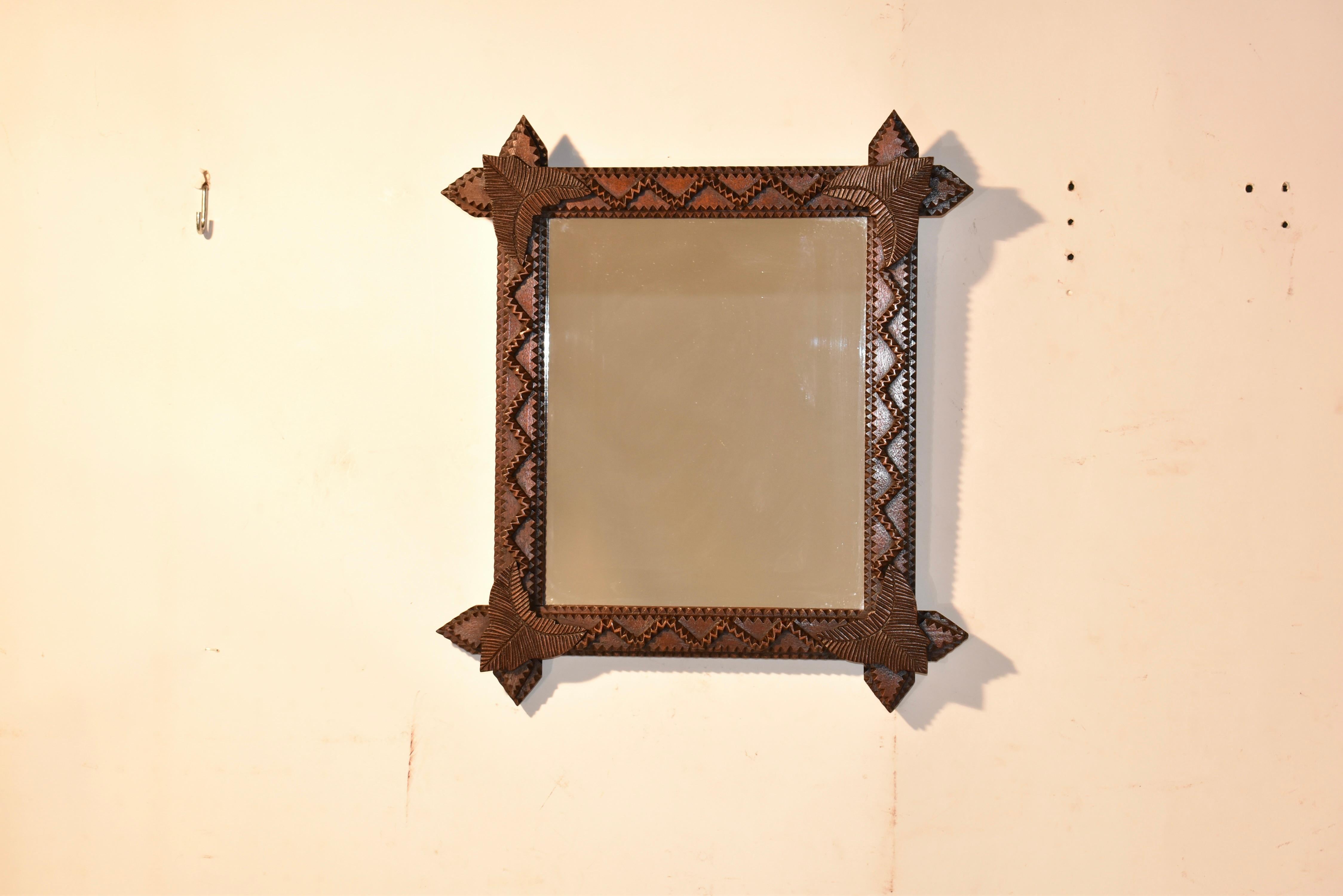 Specchio Tramp Art del XIX secolo 2