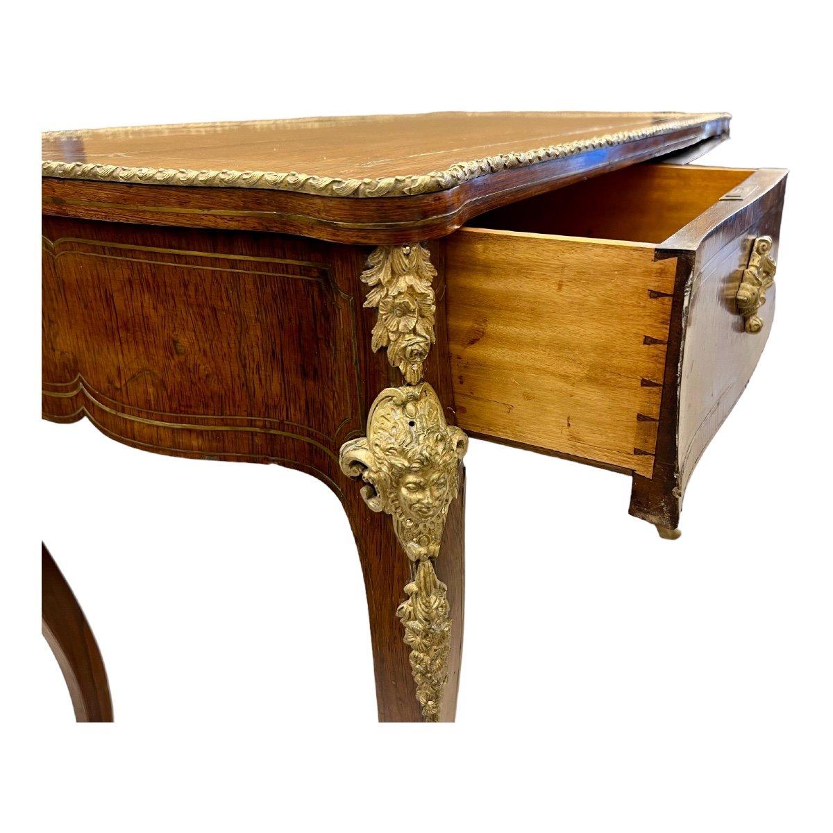 Schreibtisch im Übergangsstil des 19. Jahrhunderts aus der Zeit Napoleons III. im Angebot 1