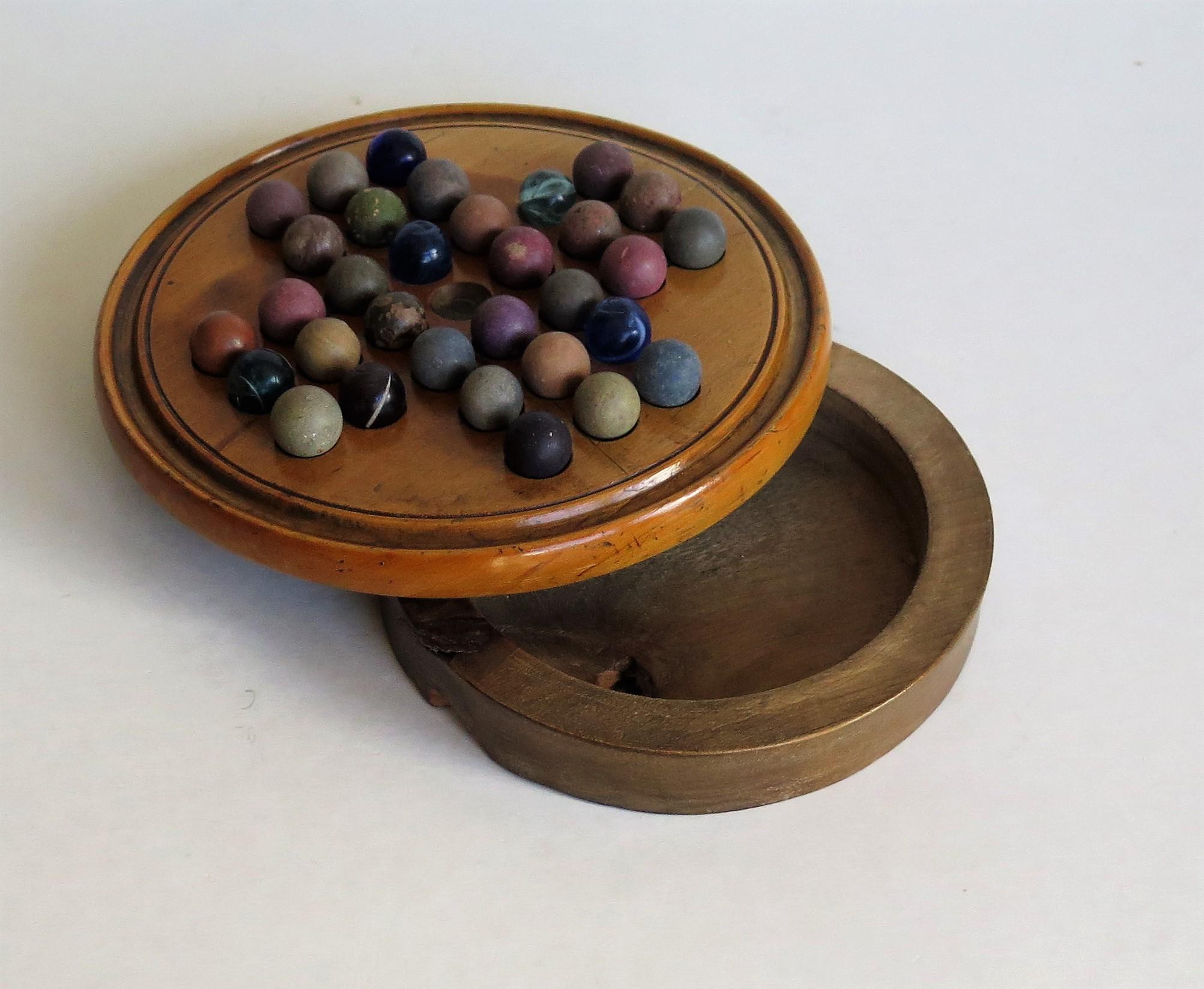 19th Century Travelling Marble Solitaire Board Game, with 32 Handmade Marbles 4