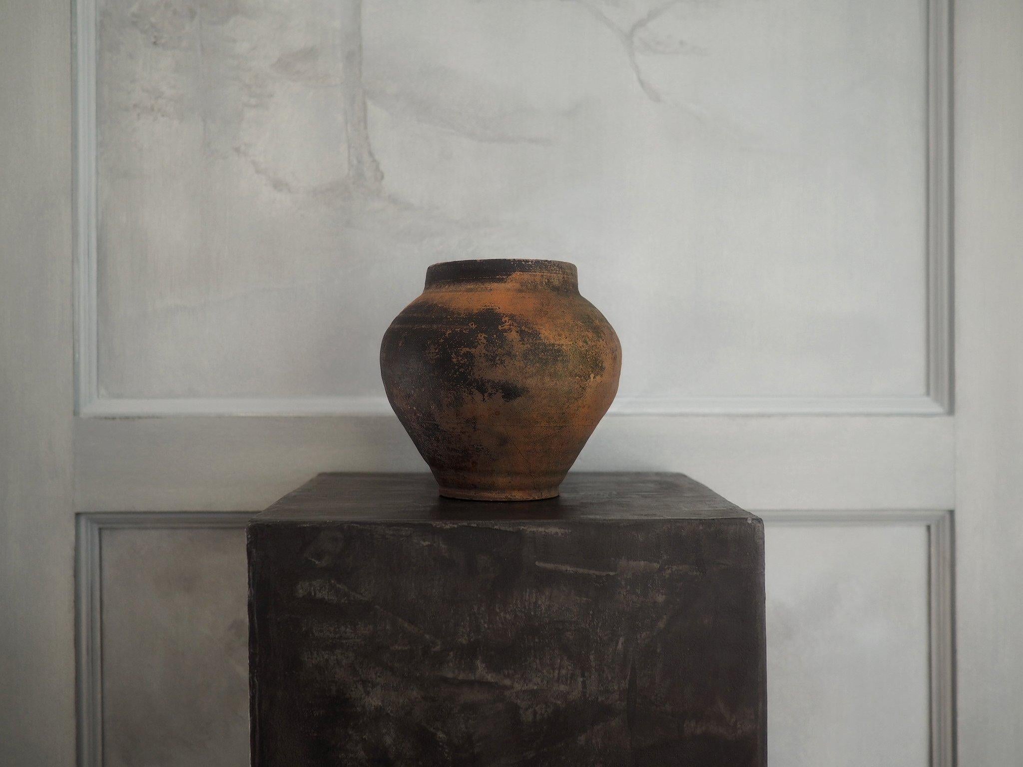 modern amphora for sale